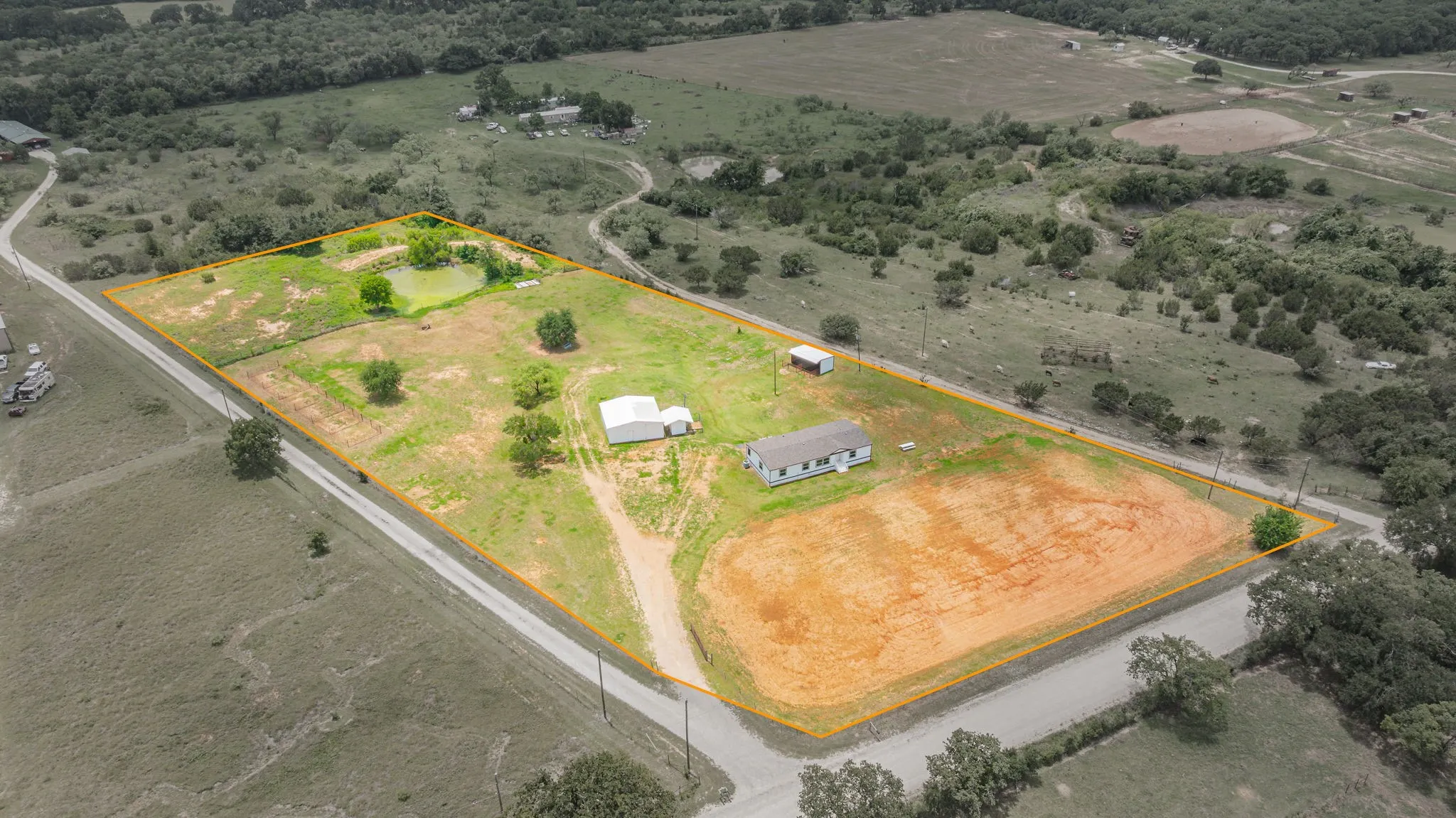 Mobile Home For Sale in Erath County , 4850 County Road 179, Stephenville, Texas 76401, 3 Bedroom, 2 Bathroom, Garage spaces, 1,680 Sqft, built in 1979, mls#21296406, Real Estate Agent in Stephenville, Homes For Sale in Erath county, Homes For Sale in Stephenville, Realtor in Stephenville Texas, Real Estate Brokerage Independent Realty Texas, Luminita Cordes Realtor