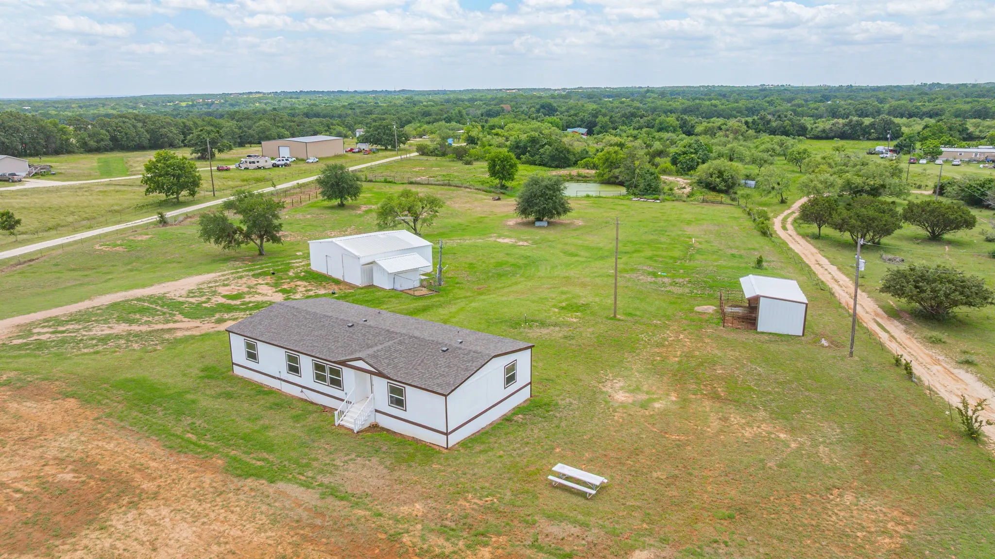 Mobile Home For Sale in Erath County , 4850 County Road 179, Stephenville, Texas 76401, 3 Bedroom, 2 Bathroom, Garage spaces, 1,680 Sqft, built in 1979, mls#21296406, Real Estate Agent in Stephenville, Homes For Sale in Erath county, Homes For Sale in Stephenville, Realtor in Stephenville Texas, Real Estate Brokerage Independent Realty Texas, Luminita Cordes Realtor