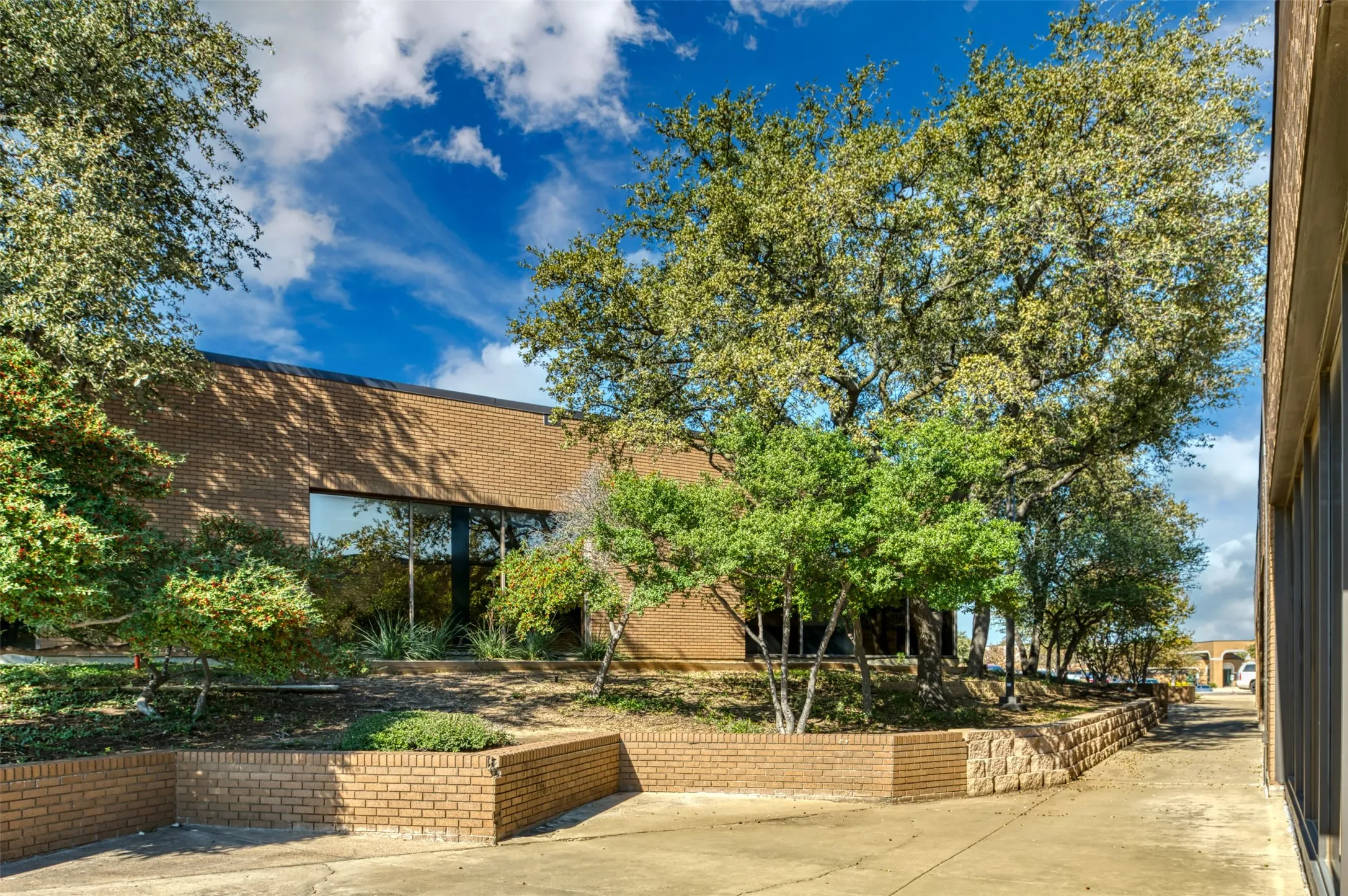 Office For Rent in Dallas County , 1610 Corporate Court 110, Irving, Texas 75038, 0, 0, Garage spaces, 0 Sqft, built in 1982, mls#21296653, Real Estate Agent in Irving, Homes For Rent in Dallas county, Homes For Rent in Irving, Realtor in Irving Texas, Real Estate Brokerage Independent Realty Texas, Luminita Cordes Realtor
