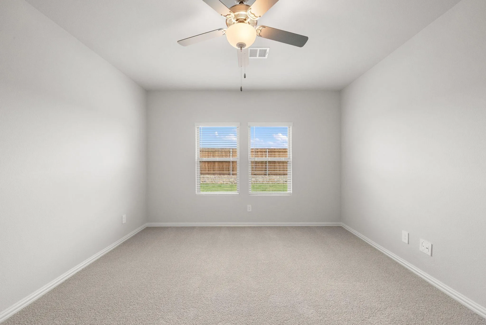 Single Family Residence For Rent in Collin County , 1737 Arches Road, Anna, Texas 75409, 4 Bedroom, 3 Bathroom, 2 Garage spaces, 2,351 Sqft, built in 2025, mls#21296559, Real Estate Agent in Anna, Homes For Rent in Collin county, Homes For Rent in Anna, Realtor in Anna Texas, Real Estate Brokerage Independent Realty Texas, Luminita Cordes Realtor
