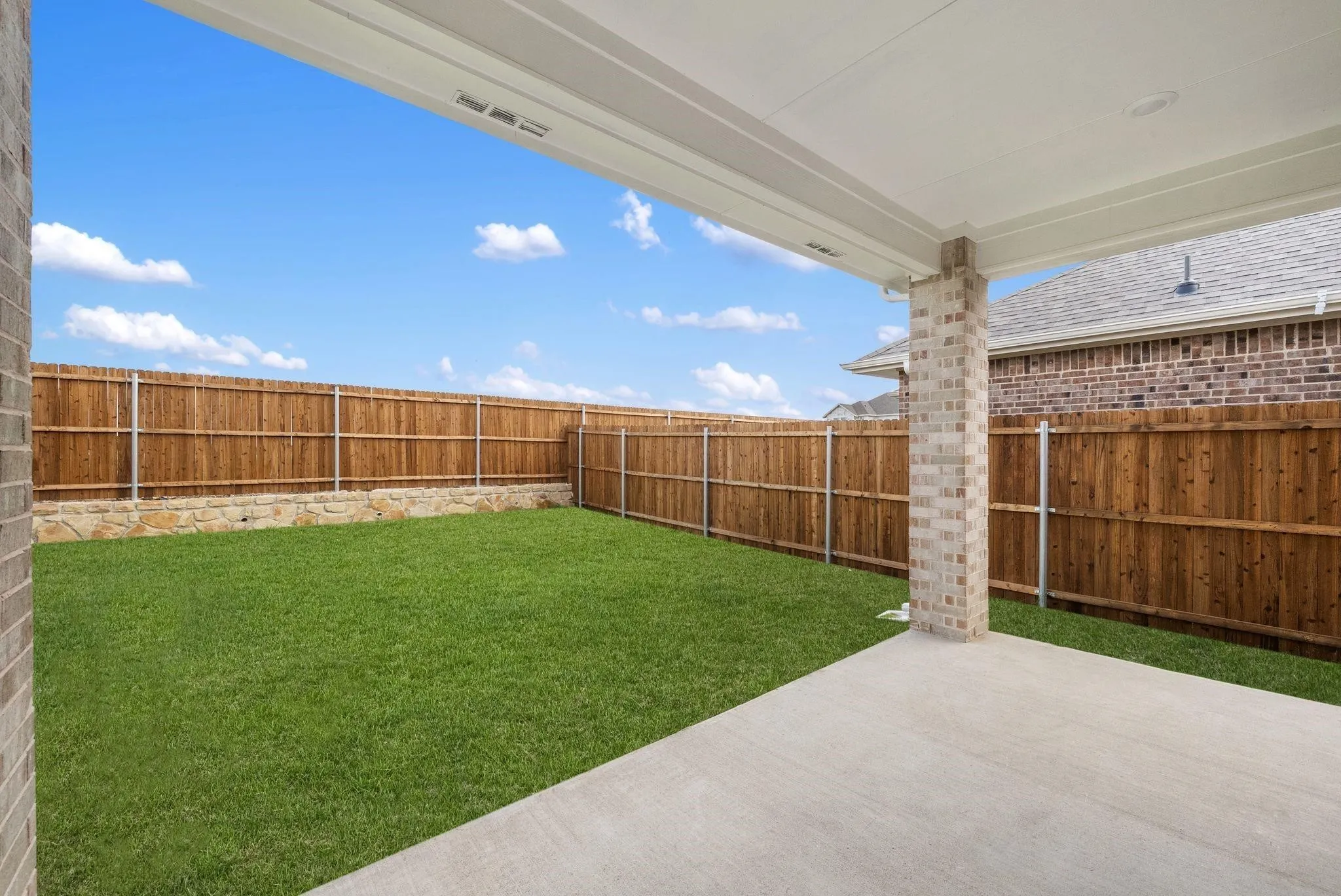 Single Family Residence For Rent in Collin County , 1737 Arches Road, Anna, Texas 75409, 4 Bedroom, 3 Bathroom, 2 Garage spaces, 2,351 Sqft, built in 2025, mls#21296559, Real Estate Agent in Anna, Homes For Rent in Collin county, Homes For Rent in Anna, Realtor in Anna Texas, Real Estate Brokerage Independent Realty Texas, Luminita Cordes Realtor