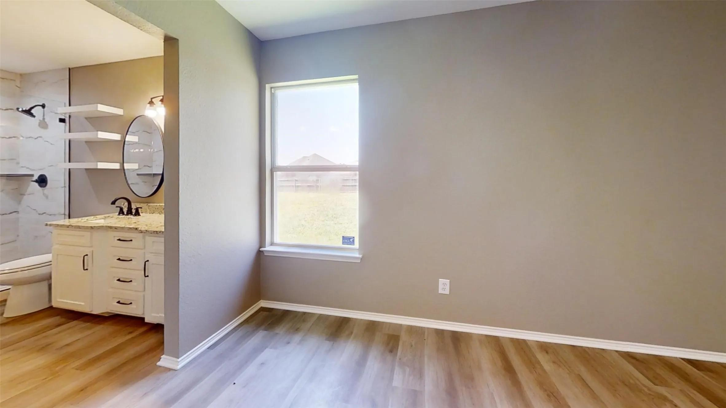 Single Family Residence For Sale in Hood County , 3000 Meandering Way, Granbury, Texas 76049, 3 Bedroom, 2 Bathroom, 2 Garage spaces, 1,191 Sqft, built in 2002, mls#21293389, Real Estate Agent in Granbury, Homes For Sale in Hood county, Homes For Sale in Granbury, Realtor in Granbury Texas, Real Estate Brokerage Independent Realty Texas, Luminita Cordes Realtor