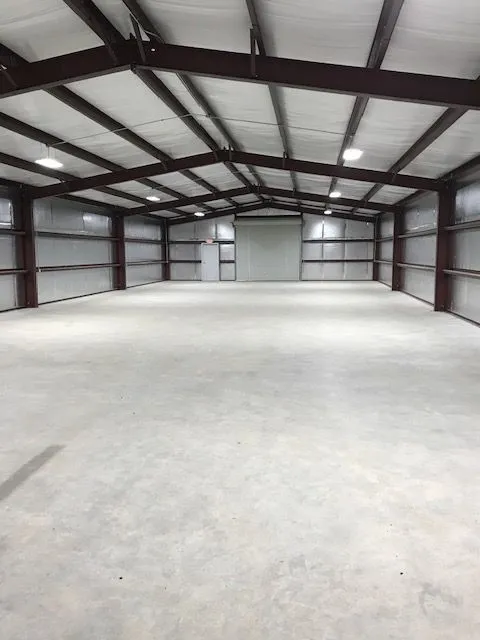 Warehouse For Rent in Kaufman County , 9668 CR 147 5, Kaufman, Texas 75142, 0, 0, Garage spaces, 0 Sqft, built in 2022, Price $2,500, mls#21296679, Real Estate Agent in Kaufman, Homes For Rent in Kaufman county, Homes For Rent in Kaufman, Realtor in Kaufman Texas, Real Estate Brokerage Independent Realty Texas, Luminita Cordes Realtor