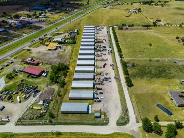 Warehouse For Rent in Kaufman County , 9668 CR 147 5, Kaufman, Texas 75142, 0, 0, Garage spaces, 0 Sqft, built in 2022, Price $2,500, mls#21296679, Real Estate Agent in Kaufman, Homes For Rent in Kaufman county, Homes For Rent in Kaufman, Realtor in Kaufman Texas, Real Estate Brokerage Independent Realty Texas, Luminita Cordes Realtor