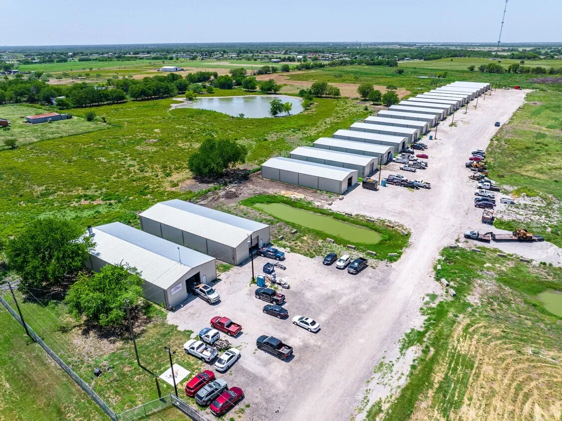 Warehouse For Rent in Kaufman County , 8723 Fm 2728 8, Terrell, Texas 75161, 0, 0, Garage spaces, 0 Sqft, built in 2022, mls#21296688, Real Estate Agent in Terrell, Homes For Rent in Kaufman county, Homes For Rent in Terrell, Realtor in Terrell Texas, Real Estate Brokerage Independent Realty Texas, Luminita Cordes Realtor