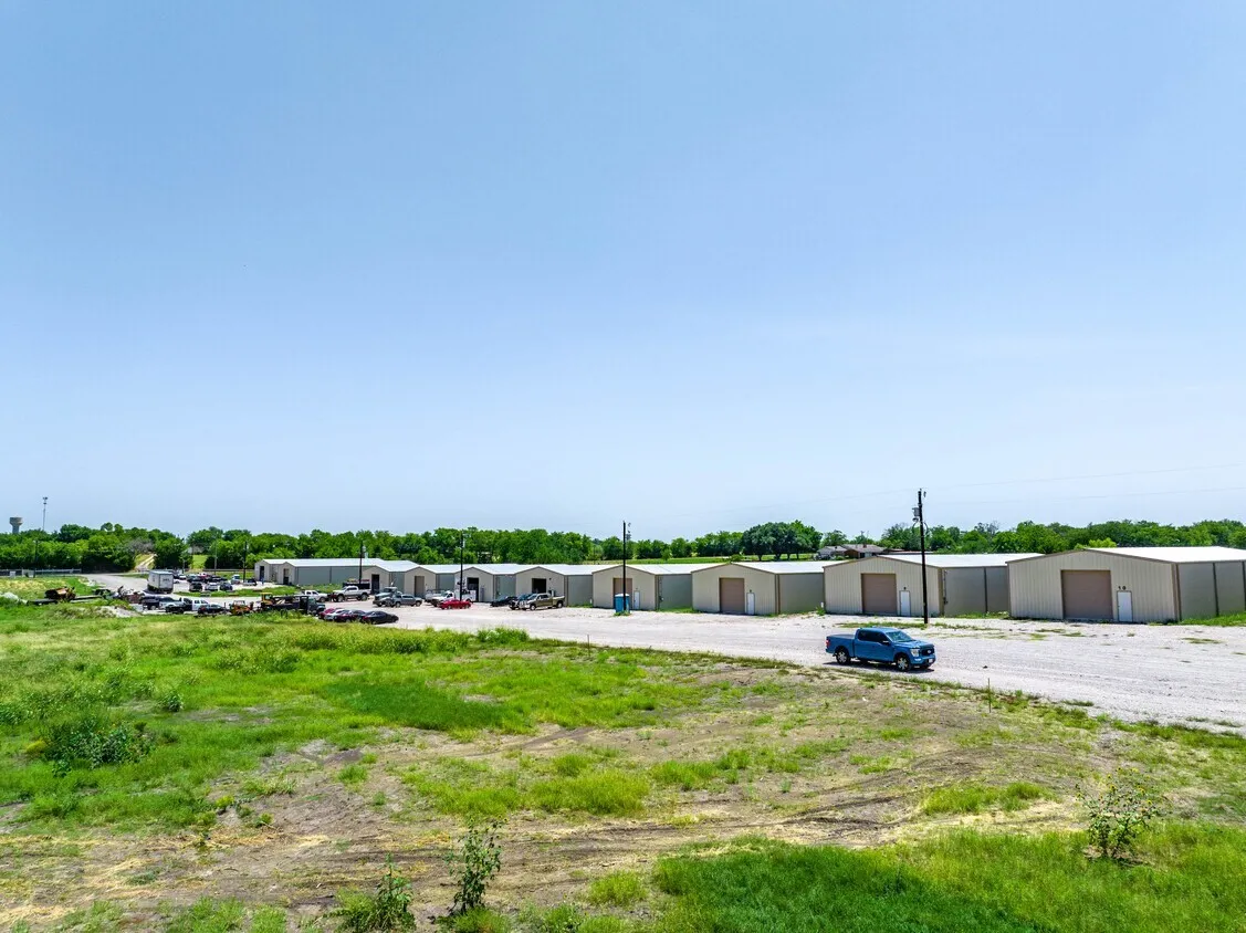 Warehouse For Rent in Kaufman County , 8723 Fm 2728 8, Terrell, Texas 75161, 0, 0, Garage spaces, 0 Sqft, built in 2022, mls#21296688, Real Estate Agent in Terrell, Homes For Rent in Kaufman county, Homes For Rent in Terrell, Realtor in Terrell Texas, Real Estate Brokerage Independent Realty Texas, Luminita Cordes Realtor