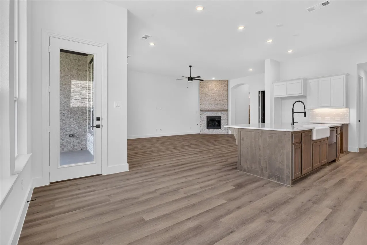 Single Family Residence For Sale in Denton County , 1025 Pelotazo Avenue, Fort Worth, Texas 76247, 3 Bedroom, 4 Bathroom, 3 Garage spaces, 2,795 Sqft, built in 2026, mls#21295929, Real Estate Agent in Fort Worth, Homes For Sale in Denton county, Homes For Sale in Fort Worth, Realtor in Fort Worth Texas, Real Estate Brokerage Independent Realty Texas, Luminita Cordes Realtor