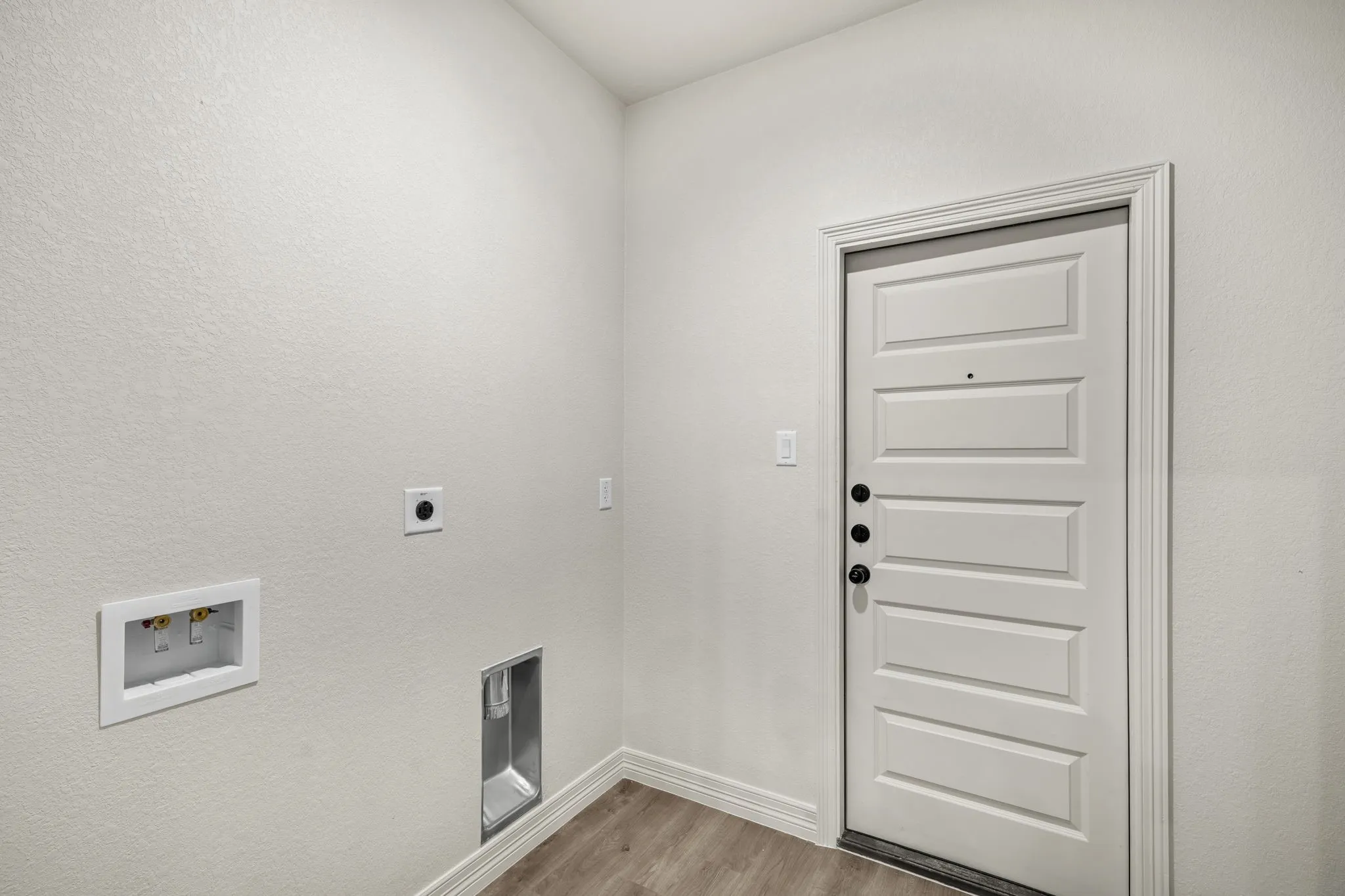 Townhouse For Sale in Bell County , 1305 Lone Pine Way, Killeen, Texas 76543, 3 Bedroom, 2 Bathroom, 1 Garage spaces, 1,446 Sqft, built in 2026, mls#21296315, Real Estate Agent in Killeen, Homes For Sale in Bell county, Homes For Sale in Killeen, Realtor in Killeen Texas, Real Estate Brokerage Independent Realty Texas, Luminita Cordes Realtor