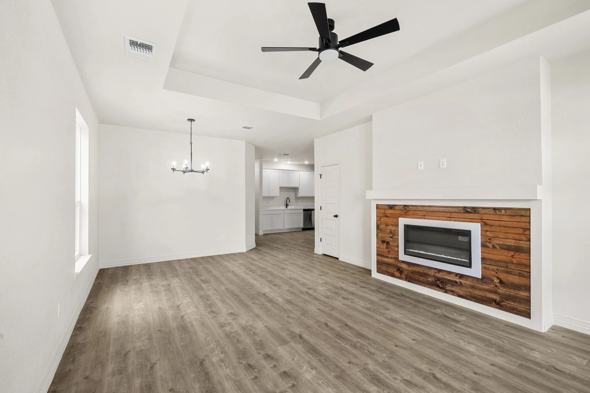 Townhouse For Sale in Bell County , 1305 Lone Pine Way, Killeen, Texas 76543, 3 Bedroom, 2 Bathroom, 1 Garage spaces, 1,446 Sqft, built in 2026, mls#21296315, Real Estate Agent in Killeen, Homes For Sale in Bell county, Homes For Sale in Killeen, Realtor in Killeen Texas, Real Estate Brokerage Independent Realty Texas, Luminita Cordes Realtor