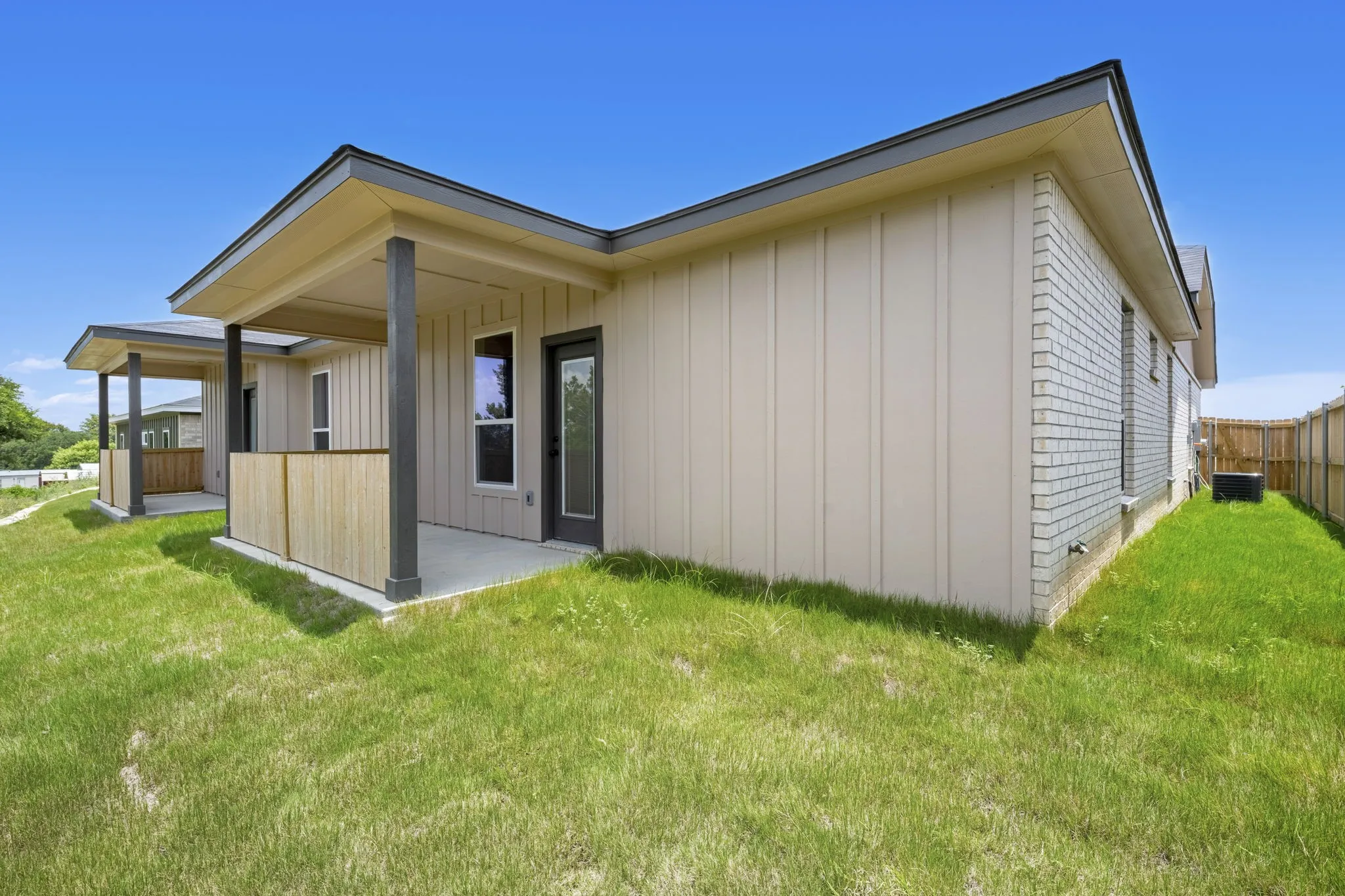 Townhouse For Sale in Bell County , 1305 Lone Pine Way, Killeen, Texas 76543, 3 Bedroom, 2 Bathroom, 1 Garage spaces, 1,446 Sqft, built in 2026, mls#21296315, Real Estate Agent in Killeen, Homes For Sale in Bell county, Homes For Sale in Killeen, Realtor in Killeen Texas, Real Estate Brokerage Independent Realty Texas, Luminita Cordes Realtor