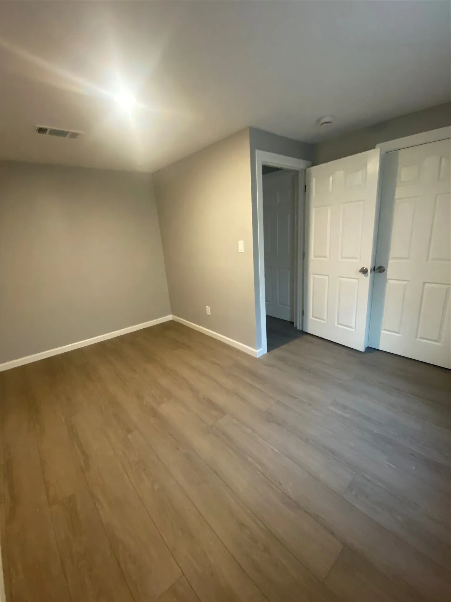 Single Family Residence For Sale in Mc Lennan County , 324 Hogan Lane, Bellmead, Texas 76705, 2 Bedroom, 1 Bathroom, Garage spaces, 792 Sqft, built in 1943, mls#21294623, Real Estate Agent in Bellmead, Homes For Sale in Mc Lennan county, Homes For Sale in Bellmead, Realtor in Bellmead Texas, Real Estate Brokerage Independent Realty Texas, Luminita Cordes Realtor