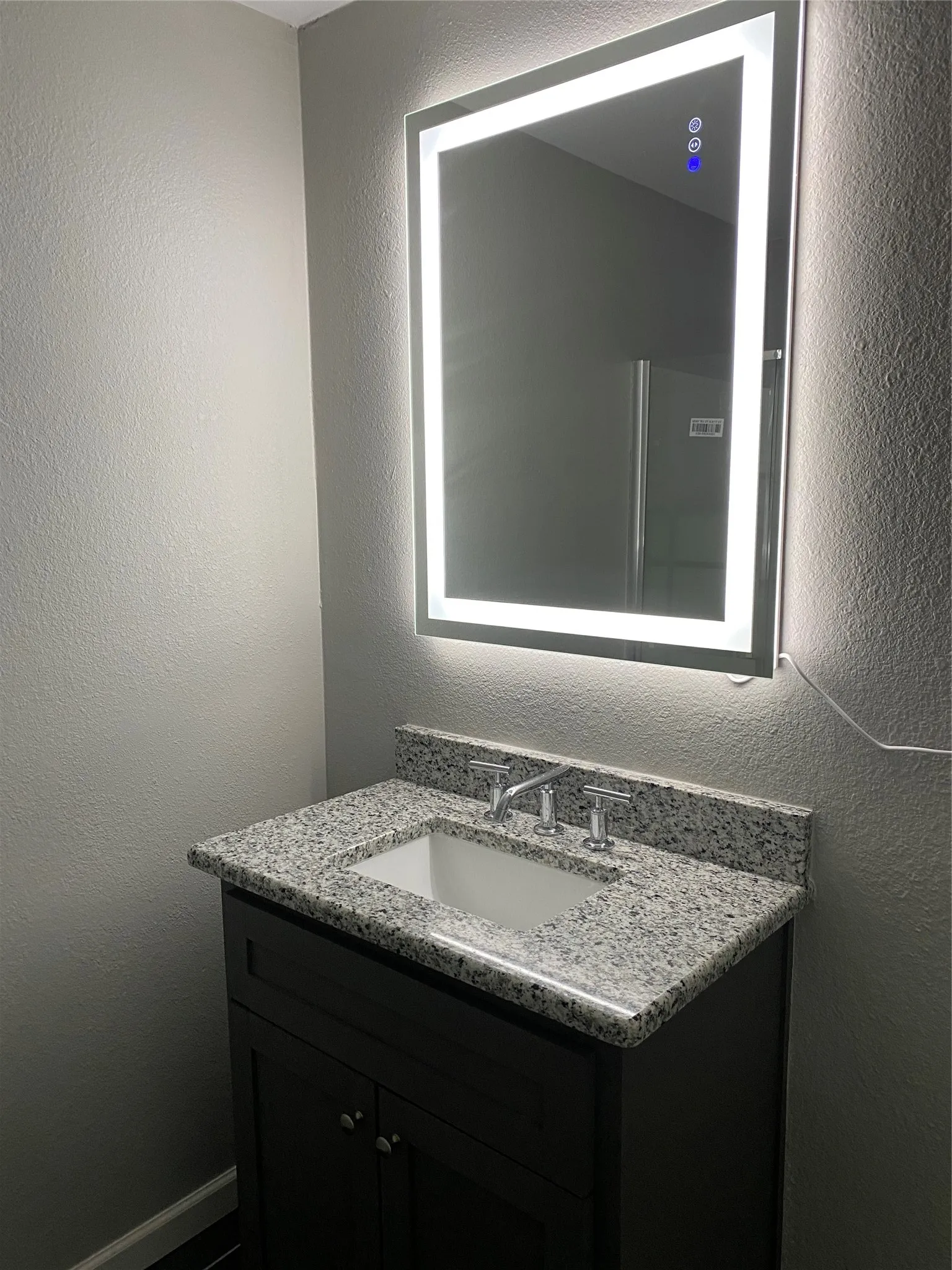 Single Family Residence For Sale in Mc Lennan County , 324 Hogan Lane, Bellmead, Texas 76705, 2 Bedroom, 1 Bathroom, Garage spaces, 792 Sqft, built in 1943, mls#21294623, Real Estate Agent in Bellmead, Homes For Sale in Mc Lennan county, Homes For Sale in Bellmead, Realtor in Bellmead Texas, Real Estate Brokerage Independent Realty Texas, Luminita Cordes Realtor