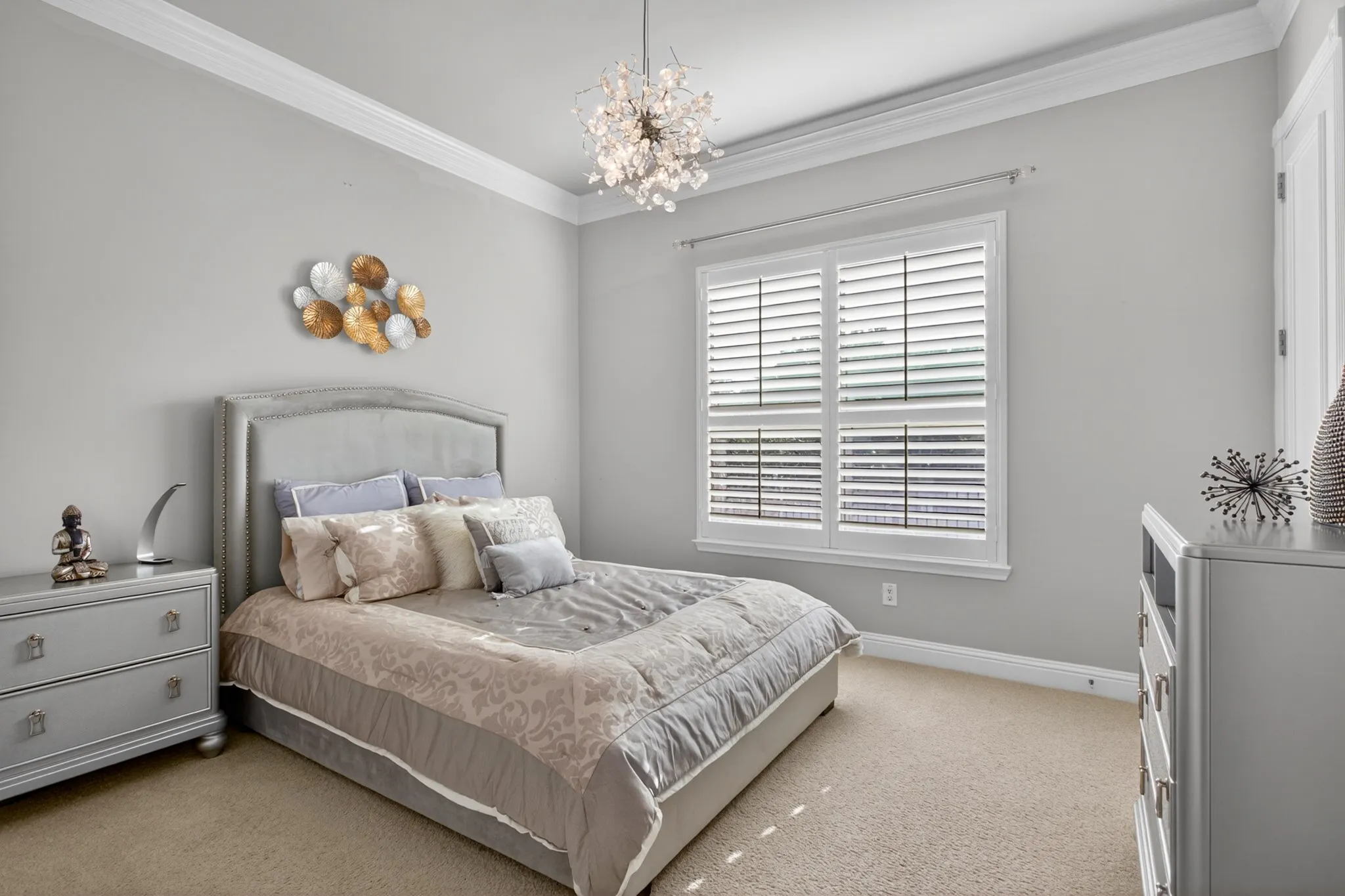 Single Family Residence For Sale in Denton County , 3704 Kingfisher Court, Flower Mound, Texas 75022, 5 Bedroom, 6 Bathroom, 6 Garage spaces, 7,003 Sqft, built in 2007, mls#21240522, Real Estate Agent in Flower Mound, Homes For Sale in Denton county, Homes For Sale in Flower Mound, Realtor in Flower Mound Texas, Real Estate Brokerage Independent Realty Texas, Luminita Cordes Realtor