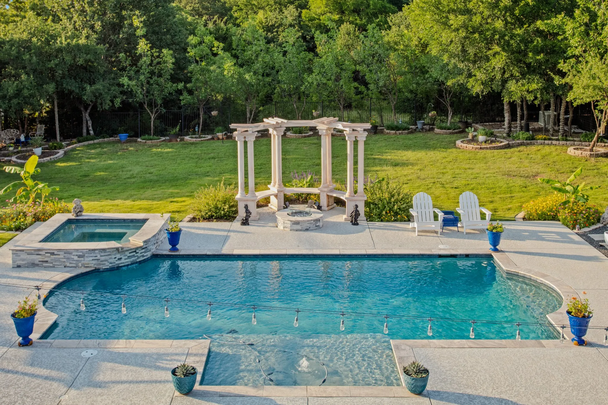 Single Family Residence For Sale in Denton County , 3704 Kingfisher Court, Flower Mound, Texas 75022, 5 Bedroom, 6 Bathroom, 6 Garage spaces, 7,003 Sqft, built in 2007, mls#21240522, Real Estate Agent in Flower Mound, Homes For Sale in Denton county, Homes For Sale in Flower Mound, Realtor in Flower Mound Texas, Real Estate Brokerage Independent Realty Texas, Luminita Cordes Realtor