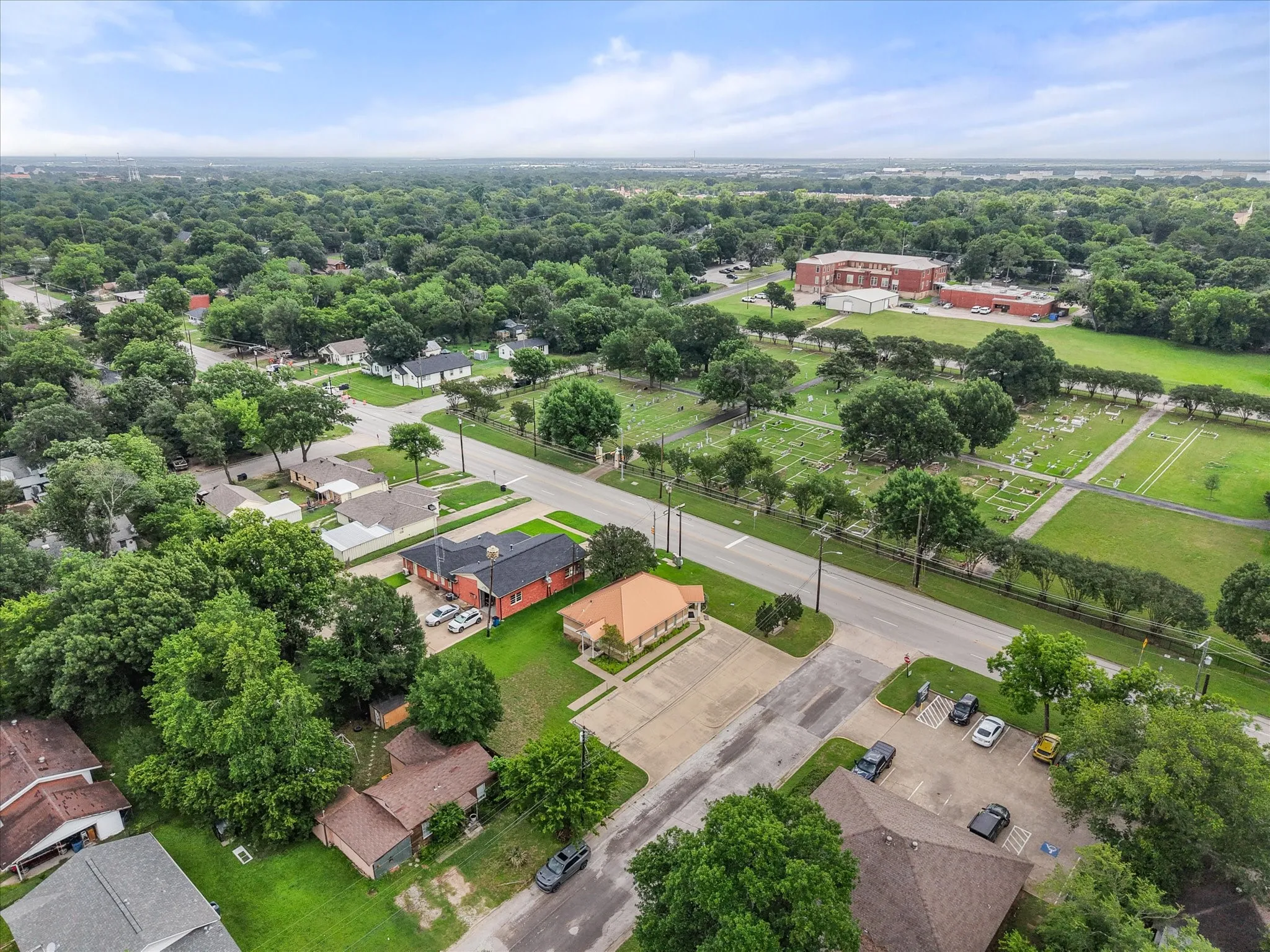 Office For Sale in Navarro County , 2220 W 2nd Avenue, Corsicana, Texas 75110, 0, 0, Garage spaces, 0 Sqft, built in 2004, mls#21296449, Real Estate Agent in Corsicana, Homes For Sale in Navarro county, Homes For Sale in Corsicana, Realtor in Corsicana Texas, Real Estate Brokerage Independent Realty Texas, Luminita Cordes Realtor