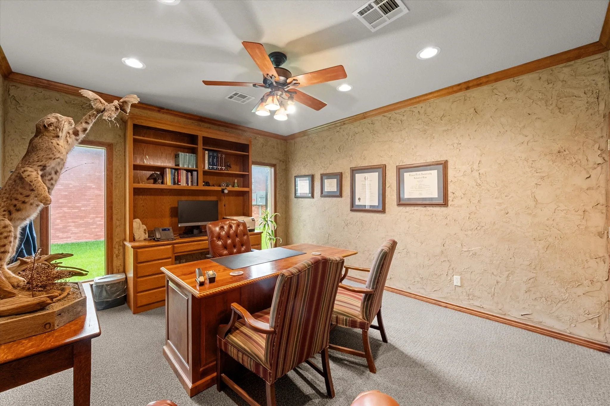 Office For Sale in Navarro County , 2220 W 2nd Avenue, Corsicana, Texas 75110, 0, 0, Garage spaces, 0 Sqft, built in 2004, mls#21296449, Real Estate Agent in Corsicana, Homes For Sale in Navarro county, Homes For Sale in Corsicana, Realtor in Corsicana Texas, Real Estate Brokerage Independent Realty Texas, Luminita Cordes Realtor