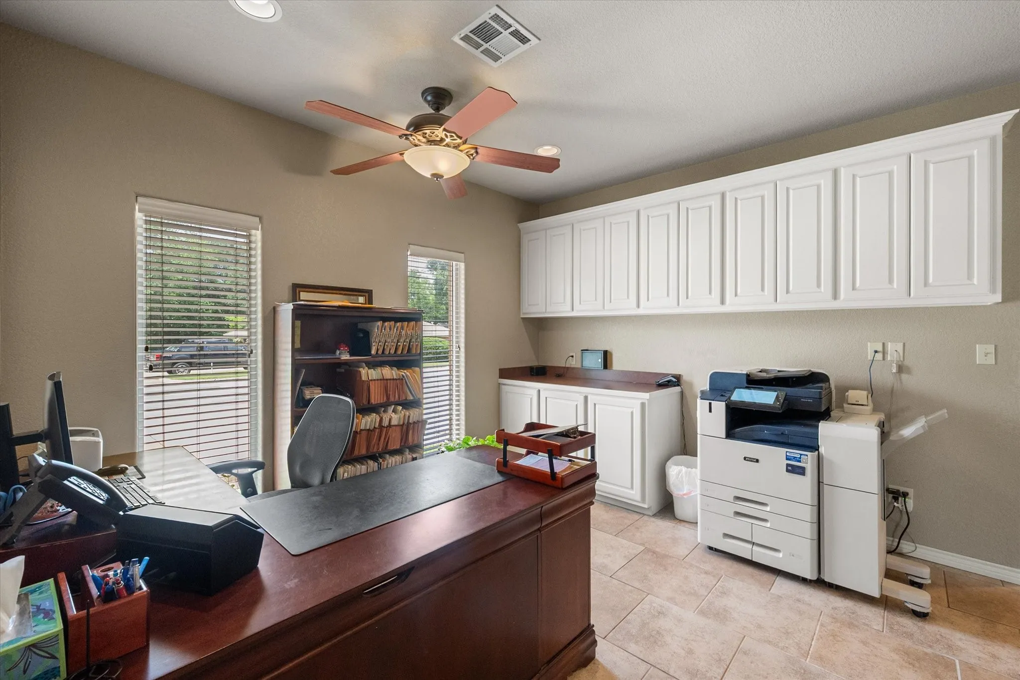 Office For Sale in Navarro County , 2220 W 2nd Avenue, Corsicana, Texas 75110, 0, 0, Garage spaces, 0 Sqft, built in 2004, mls#21296449, Real Estate Agent in Corsicana, Homes For Sale in Navarro county, Homes For Sale in Corsicana, Realtor in Corsicana Texas, Real Estate Brokerage Independent Realty Texas, Luminita Cordes Realtor