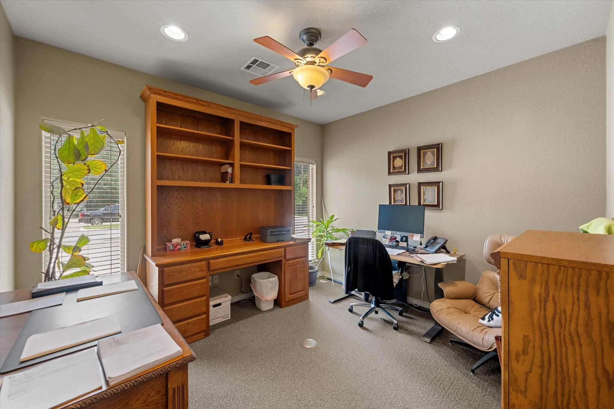 Office For Sale in Navarro County , 2220 W 2nd Avenue, Corsicana, Texas 75110, 0, 0, Garage spaces, 0 Sqft, built in 2004, mls#21296449, Real Estate Agent in Corsicana, Homes For Sale in Navarro county, Homes For Sale in Corsicana, Realtor in Corsicana Texas, Real Estate Brokerage Independent Realty Texas, Luminita Cordes Realtor