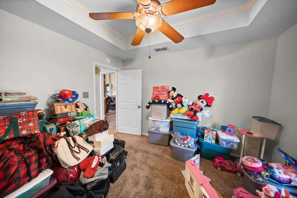 Single Family Residence For Sale in Cherokee County , 630 County Road 3608, Bullard, Texas 75757, 3 Bedroom, 2 Bathroom, 2 Garage spaces, 2,170 Sqft, built in 2002, mls#21296772, Real Estate Agent in Bullard, Homes For Sale in Cherokee county, Homes For Sale in Bullard, Realtor in Bullard Texas, Real Estate Brokerage Independent Realty Texas, Luminita Cordes Realtor