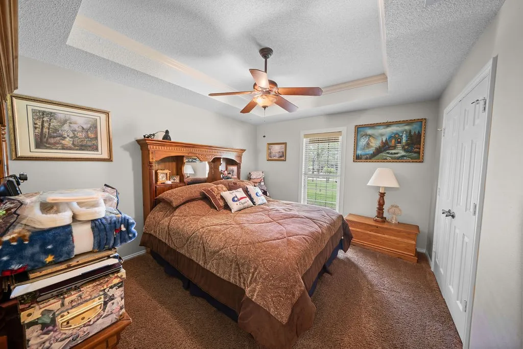 Single Family Residence For Sale in Cherokee County , 630 County Road 3608, Bullard, Texas 75757, 3 Bedroom, 2 Bathroom, 2 Garage spaces, 2,170 Sqft, built in 2002, mls#21296772, Real Estate Agent in Bullard, Homes For Sale in Cherokee county, Homes For Sale in Bullard, Realtor in Bullard Texas, Real Estate Brokerage Independent Realty Texas, Luminita Cordes Realtor