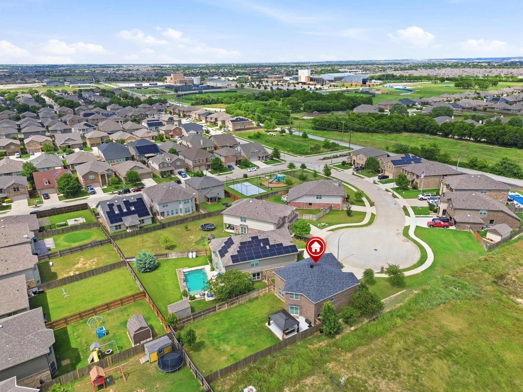 Single Family Residence For Sale in Tarrant County , 7700 Spritsail Lane, Fort Worth, Texas 76179, 4 Bedroom, 4 Bathroom, 2 Garage spaces, 2,658 Sqft, built in 2017, mls#21295711, Real Estate Agent in Fort Worth, Homes For Sale in Tarrant county, Homes For Sale in Fort Worth, Realtor in Fort Worth Texas, Real Estate Brokerage Independent Realty Texas, Luminita Cordes Realtor