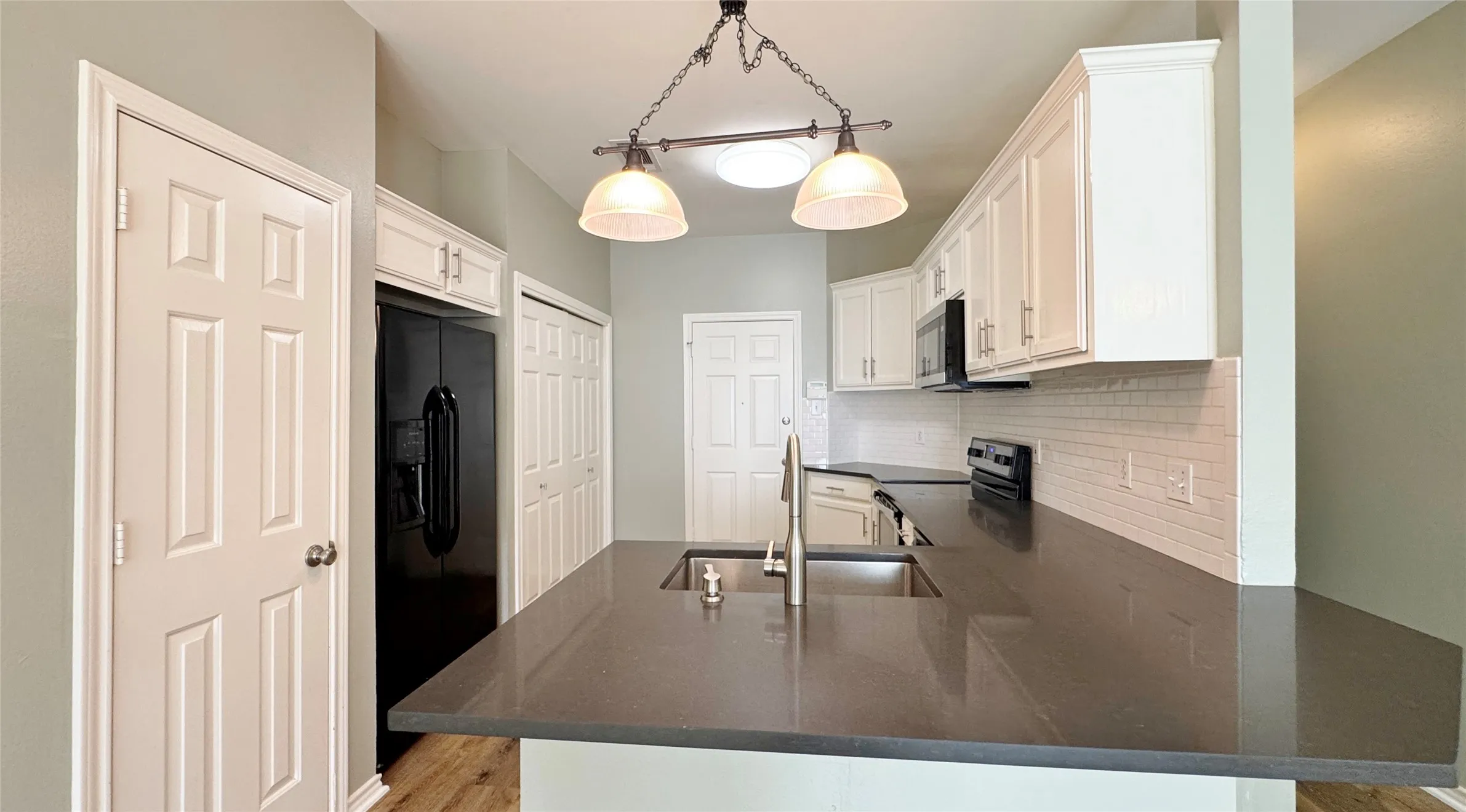 Single Family Residence For Rent in Tarrant County , 4228 Boulder Park Drive, Fort Worth, Texas 76040, 3 Bedroom, 2 Bathroom, 2 Garage spaces, 1,416 Sqft, built in 1996, mls#21296824, Real Estate Agent in Fort Worth, Homes For Rent in Tarrant county, Homes For Rent in Fort Worth, Realtor in Fort Worth Texas, Real Estate Brokerage Independent Realty Texas, Luminita Cordes Realtor