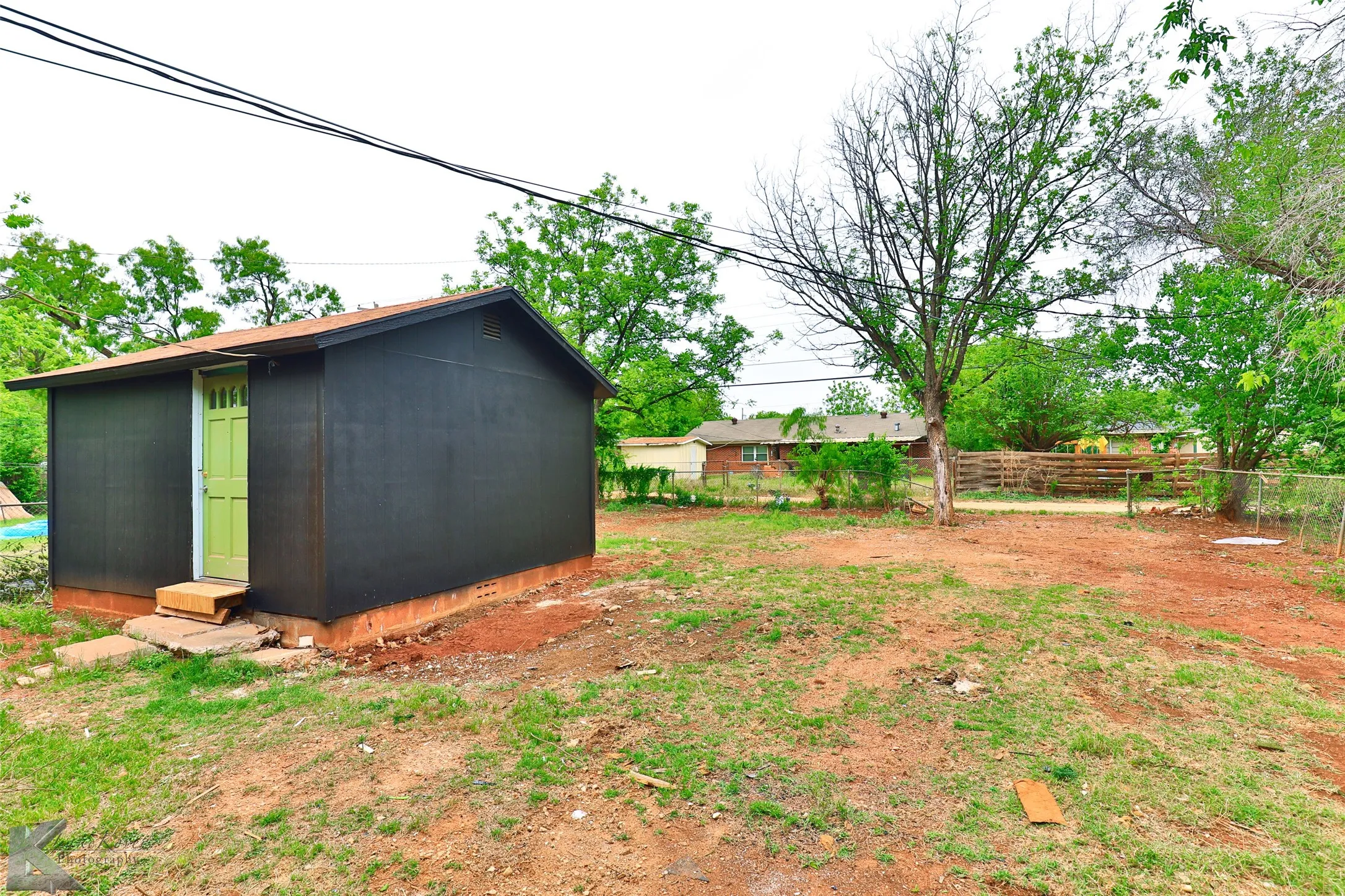Single Family Residence For Rent in Taylor County , 1634 Briarwood Street, Abilene, Texas 79603, 3 Bedroom, 1 Bathroom, Garage spaces, 1,209 Sqft, built in 1955, mls#21296823, Real Estate Agent in Abilene, Homes For Rent in Taylor county, Homes For Rent in Abilene, Realtor in Abilene Texas, Real Estate Brokerage Independent Realty Texas, Luminita Cordes Realtor