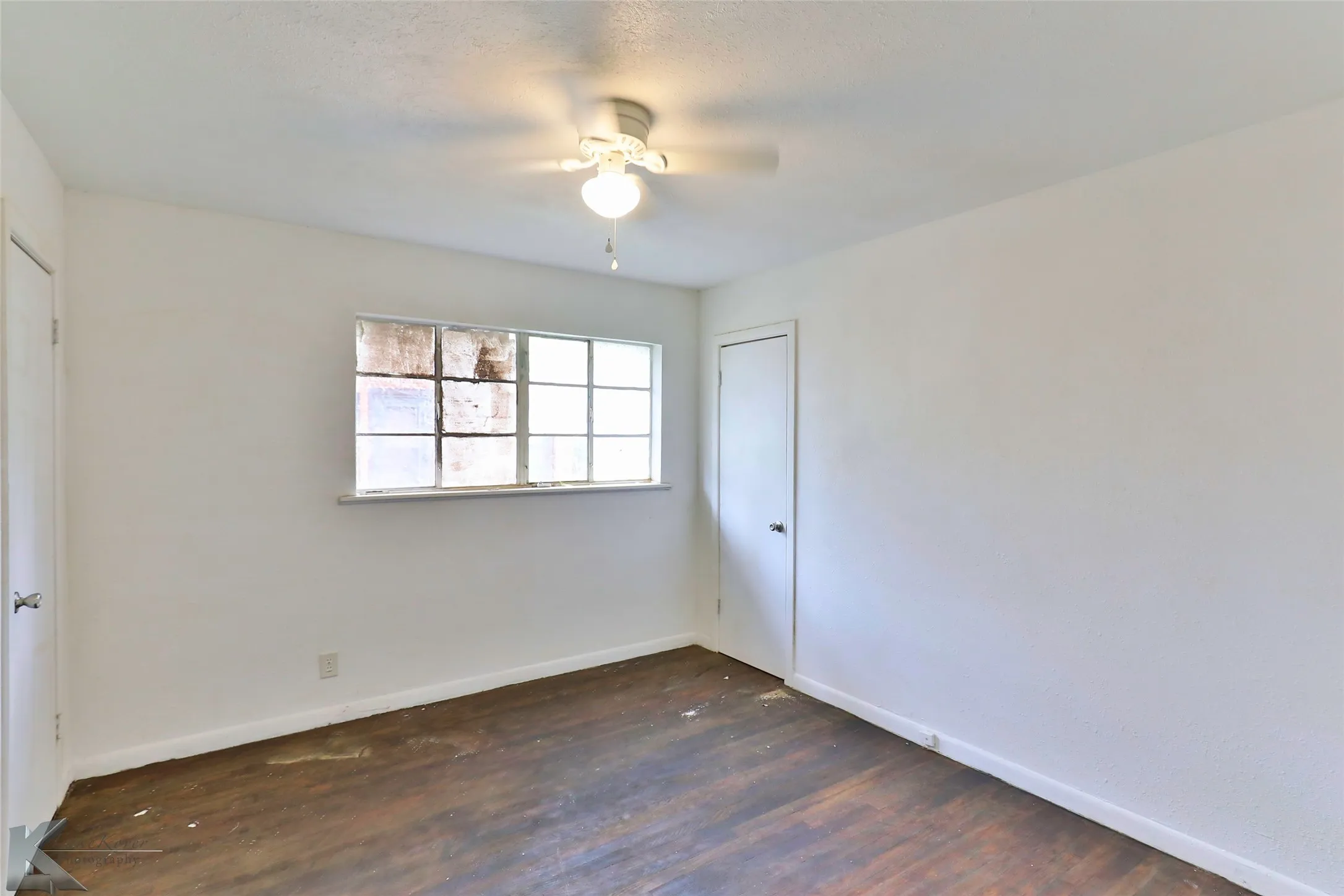 Single Family Residence For Rent in Taylor County , 1634 Briarwood Street, Abilene, Texas 79603, 3 Bedroom, 1 Bathroom, Garage spaces, 1,209 Sqft, built in 1955, mls#21296823, Real Estate Agent in Abilene, Homes For Rent in Taylor county, Homes For Rent in Abilene, Realtor in Abilene Texas, Real Estate Brokerage Independent Realty Texas, Luminita Cordes Realtor