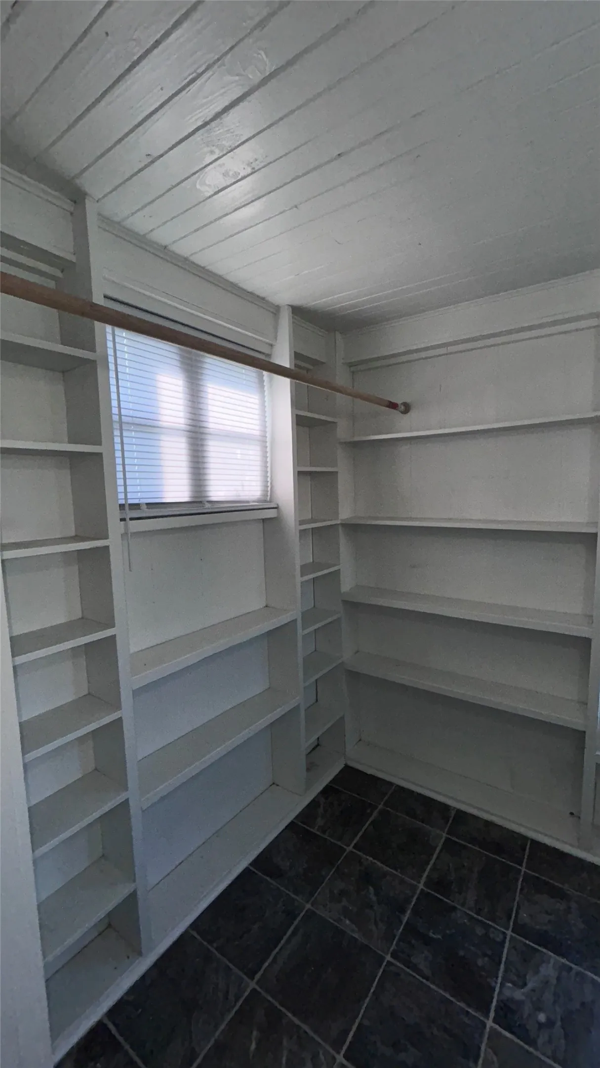 Single Family Residence For Rent in Tarrant County , 3600 Kell Street, Fort Worth, Texas 76109, 4 Bedroom, 3 Bathroom, 1 Garage spaces, 2,340 Sqft, built in 1946, mls#21292370, Real Estate Agent in Fort Worth, Homes For Rent in Tarrant county, Homes For Rent in Fort Worth, Realtor in Fort Worth Texas, Real Estate Brokerage Independent Realty Texas, Luminita Cordes Realtor