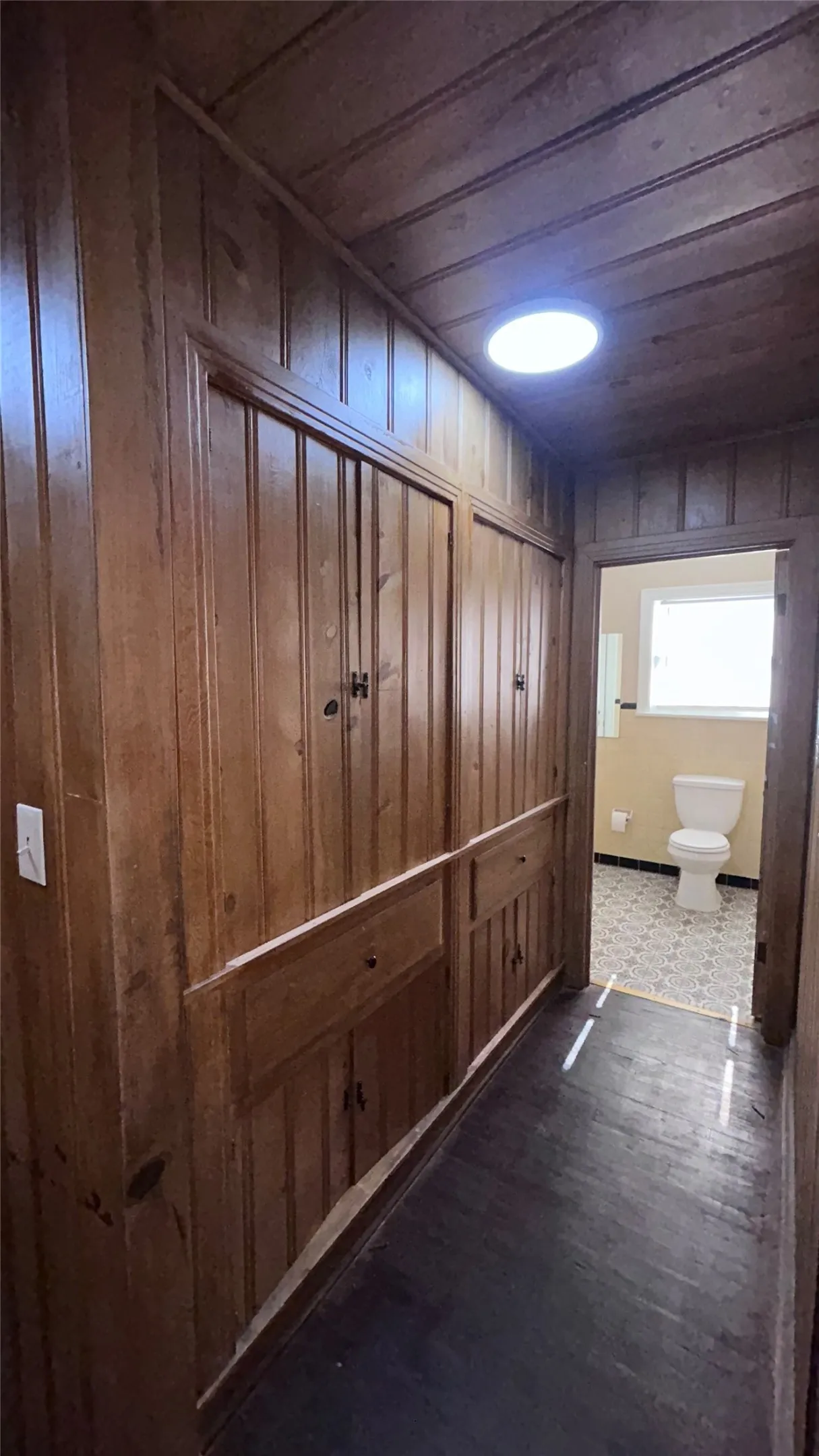 Single Family Residence For Rent in Tarrant County , 3600 Kell Street, Fort Worth, Texas 76109, 4 Bedroom, 3 Bathroom, 1 Garage spaces, 2,340 Sqft, built in 1946, mls#21292370, Real Estate Agent in Fort Worth, Homes For Rent in Tarrant county, Homes For Rent in Fort Worth, Realtor in Fort Worth Texas, Real Estate Brokerage Independent Realty Texas, Luminita Cordes Realtor
