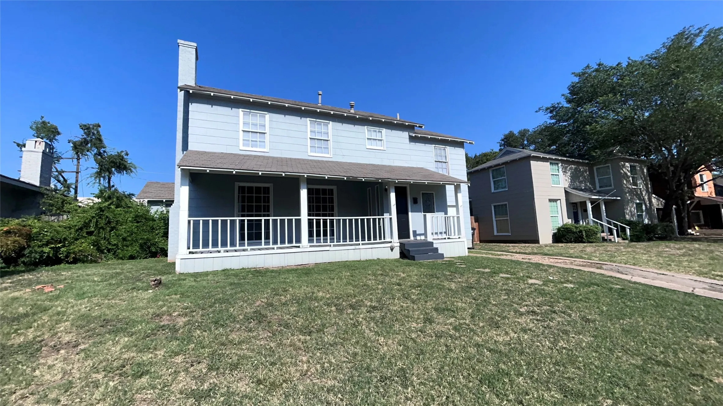 Single Family Residence For Rent in Tarrant County , 3600 Kell Street, Fort Worth, Texas 76109, 4 Bedroom, 3 Bathroom, 1 Garage spaces, 2,340 Sqft, built in 1946, mls#21292370, Real Estate Agent in Fort Worth, Homes For Rent in Tarrant county, Homes For Rent in Fort Worth, Realtor in Fort Worth Texas, Real Estate Brokerage Independent Realty Texas, Luminita Cordes Realtor