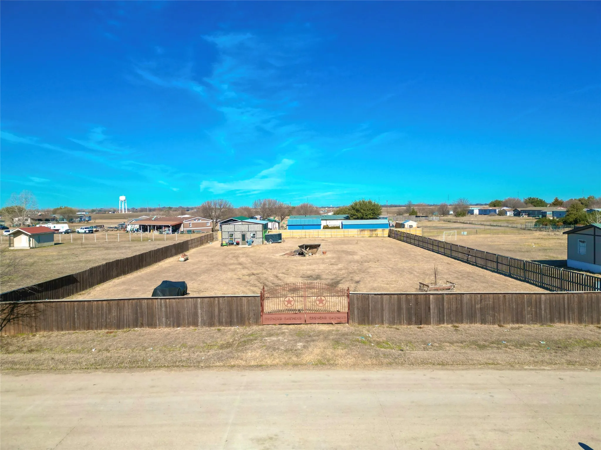 Unimproved Land For Sale in Ellis County , 301 Choice Drive, Palmer, Texas 75152, 0, 0, Garage spaces, 0 Sqft, built in 2022, mls#21296766, Real Estate Agent in Palmer, Homes For Sale in Ellis county, Homes For Sale in Palmer, Realtor in Palmer Texas, Real Estate Brokerage Independent Realty Texas, Luminita Cordes Realtor