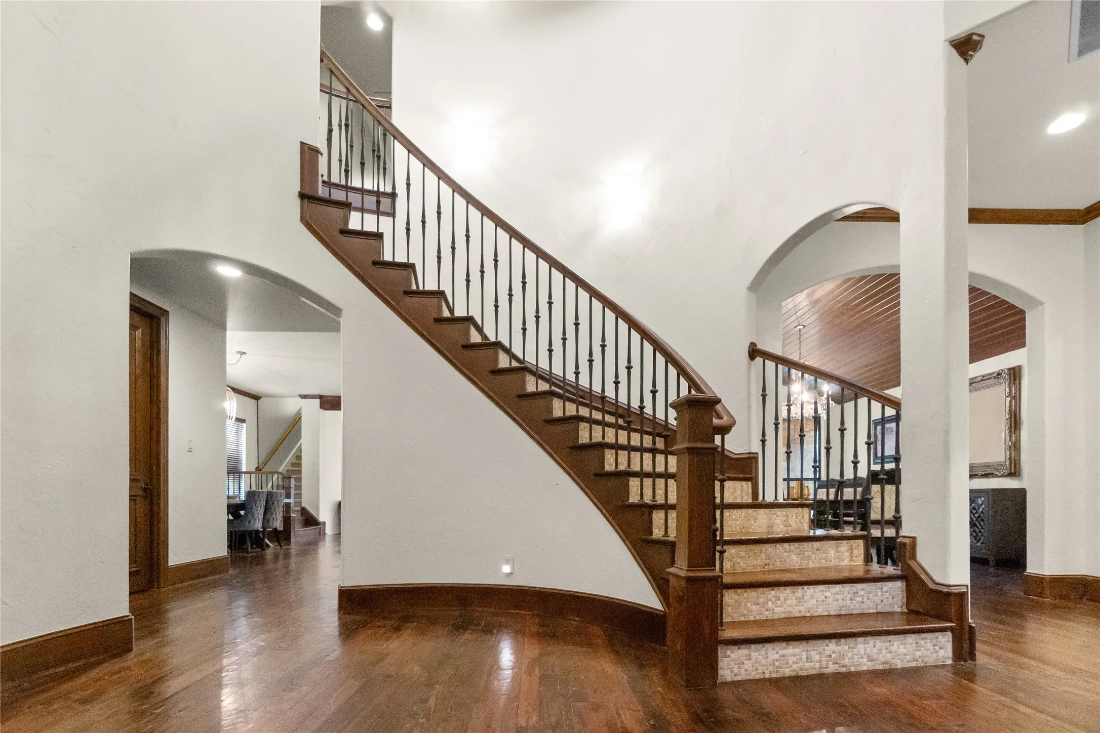 Single Family Residence For Sale in Denton County , 6809 Grand Falls Circle, Plano, Texas 75024, 6 Bedroom, 8 Bathroom, 4 Garage spaces, 5,870 Sqft, built in 2006, mls#21296629, Real Estate Agent in Plano, Homes For Sale in Denton county, Homes For Sale in Plano, Realtor in Plano Texas, Real Estate Brokerage Independent Realty Texas, Luminita Cordes Realtor