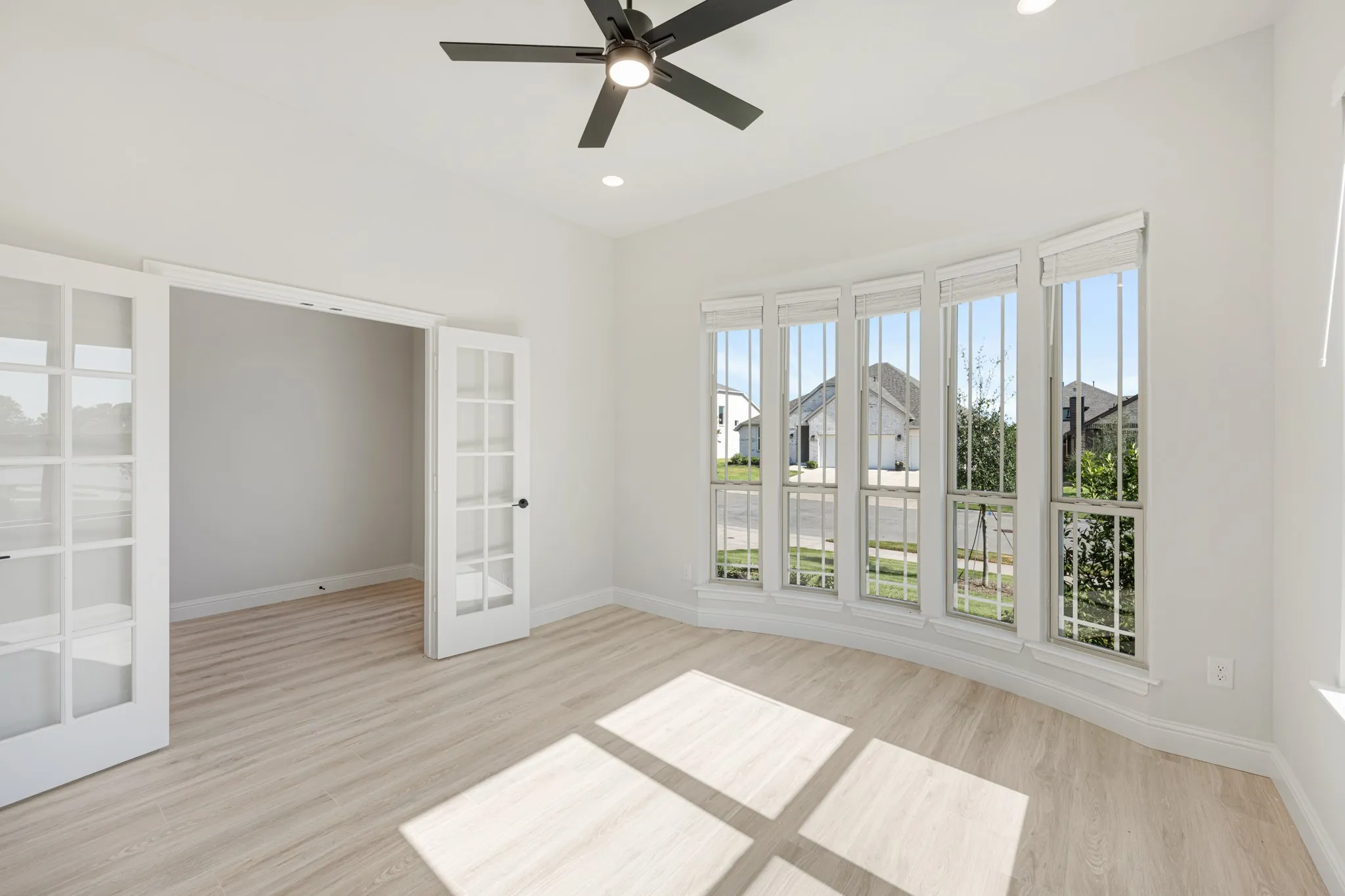 Single Family Residence For Sale in Collin County , 909 Firewood Way, Anna, Texas 75409, 4 Bedroom, 2 Bathroom, 3 Garage spaces, 2,034 Sqft, built in 2026, mls#21296810, Real Estate Agent in Anna, Homes For Sale in Collin county, Homes For Sale in Anna, Realtor in Anna Texas, Real Estate Brokerage Independent Realty Texas, Luminita Cordes Realtor