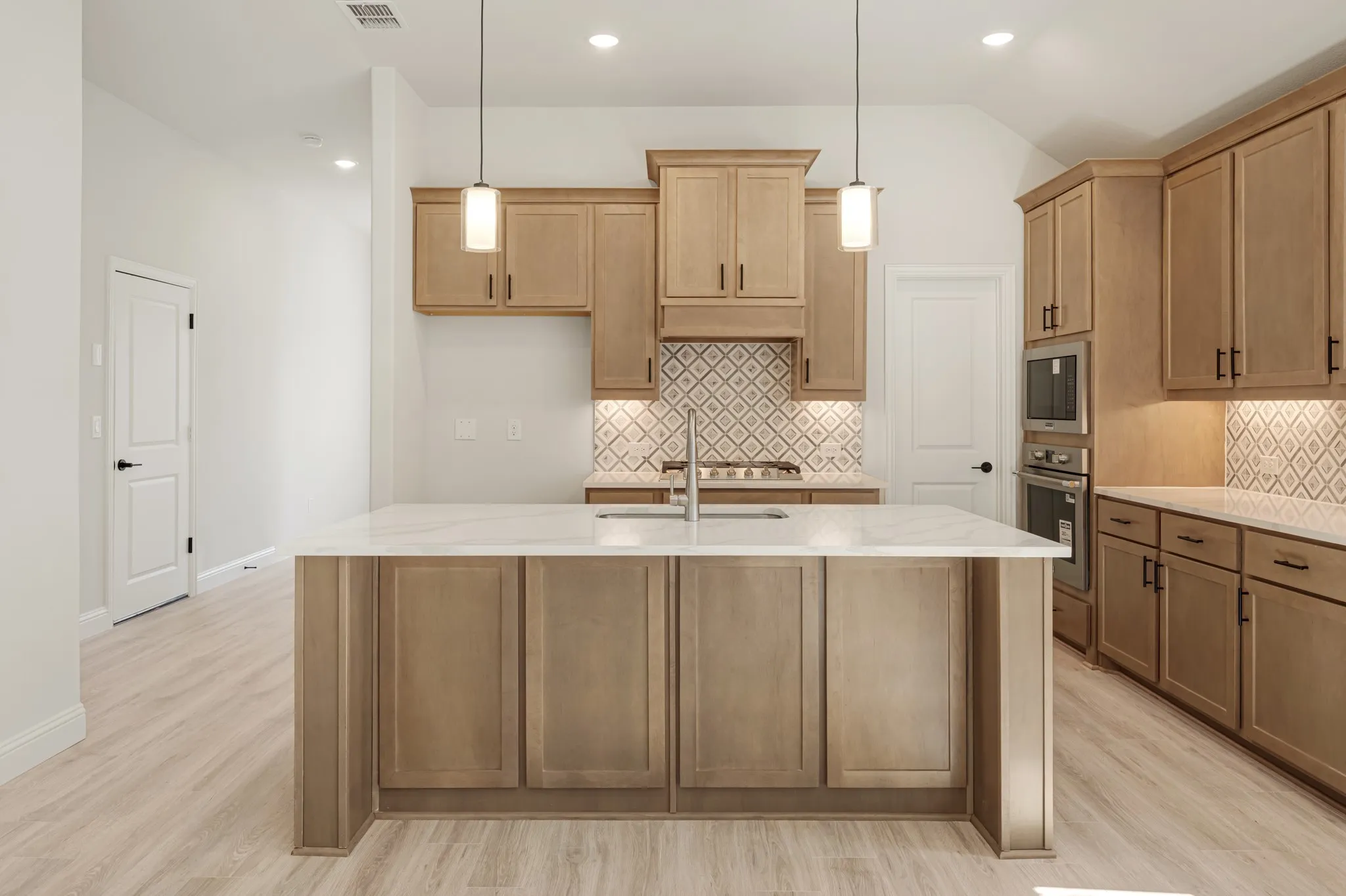 Single Family Residence For Sale in Collin County , 909 Firewood Way, Anna, Texas 75409, 4 Bedroom, 2 Bathroom, 3 Garage spaces, 2,034 Sqft, built in 2026, mls#21296810, Real Estate Agent in Anna, Homes For Sale in Collin county, Homes For Sale in Anna, Realtor in Anna Texas, Real Estate Brokerage Independent Realty Texas, Luminita Cordes Realtor