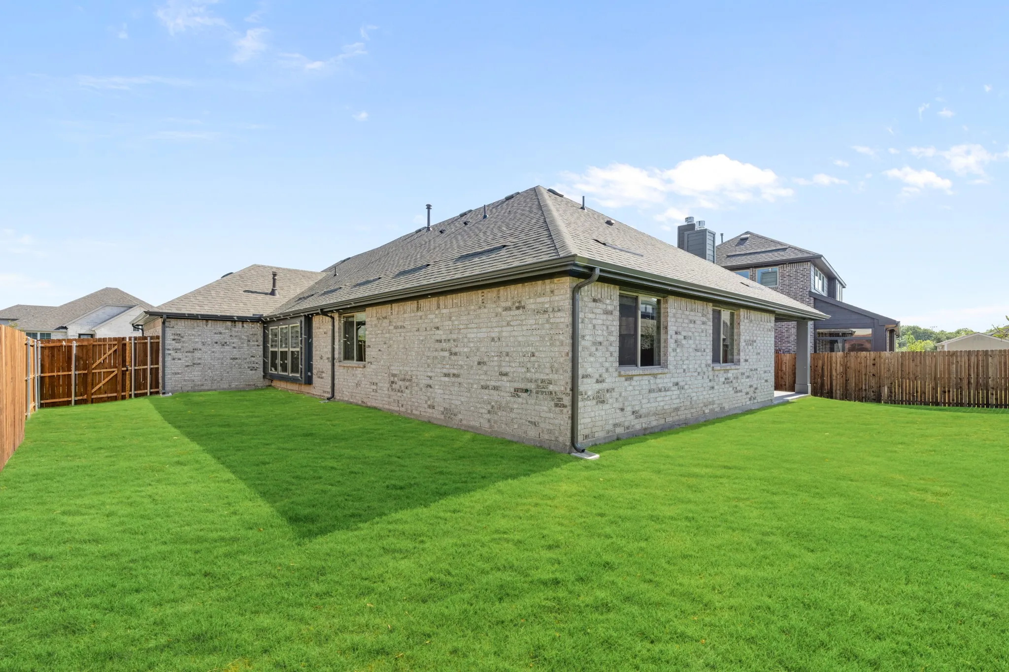 Single Family Residence For Sale in Collin County , 909 Firewood Way, Anna, Texas 75409, 4 Bedroom, 2 Bathroom, 3 Garage spaces, 2,034 Sqft, built in 2026, mls#21296810, Real Estate Agent in Anna, Homes For Sale in Collin county, Homes For Sale in Anna, Realtor in Anna Texas, Real Estate Brokerage Independent Realty Texas, Luminita Cordes Realtor