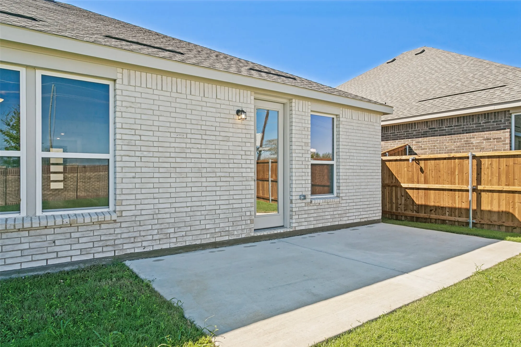 Single Family Residence For Sale in Denton County , 124 Hudson Lane, Justin, Texas 76247, 3 Bedroom, 2 Bathroom, 2 Garage spaces, 2,091 Sqft, built in 2026, mls#21296778, Real Estate Agent in Justin, Homes For Sale in Denton county, Homes For Sale in Justin, Realtor in Justin Texas, Real Estate Brokerage Independent Realty Texas, Luminita Cordes Realtor
