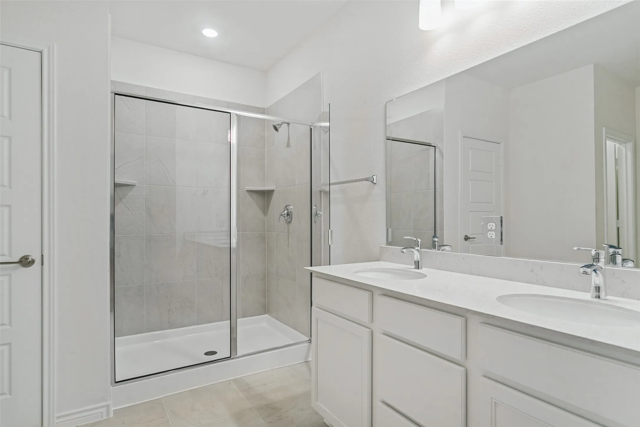 Single Family Residence For Sale in Denton County , 124 Hudson Lane, Justin, Texas 76247, 3 Bedroom, 2 Bathroom, 2 Garage spaces, 2,091 Sqft, built in 2026, mls#21296778, Real Estate Agent in Justin, Homes For Sale in Denton county, Homes For Sale in Justin, Realtor in Justin Texas, Real Estate Brokerage Independent Realty Texas, Luminita Cordes Realtor