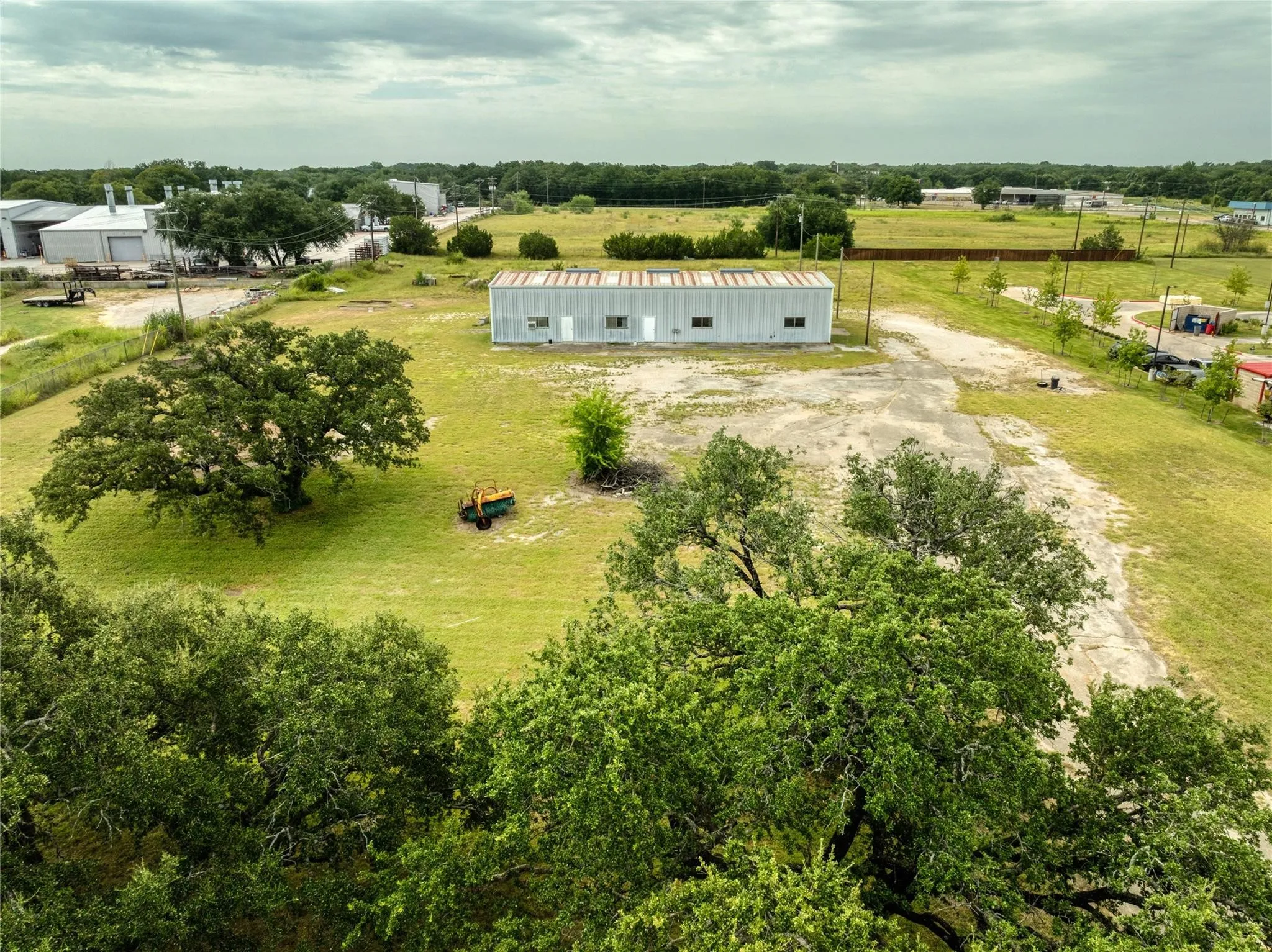 Unimproved Land For Sale in Hood County , 2013 E Highway 377, Granbury, Texas 76049, 0, 0, Garage spaces, 0 Sqft, built in 1968, mls#21296852, Real Estate Agent in Granbury, Homes For Sale in Hood county, Homes For Sale in Granbury, Realtor in Granbury Texas, Real Estate Brokerage Independent Realty Texas, Luminita Cordes Realtor