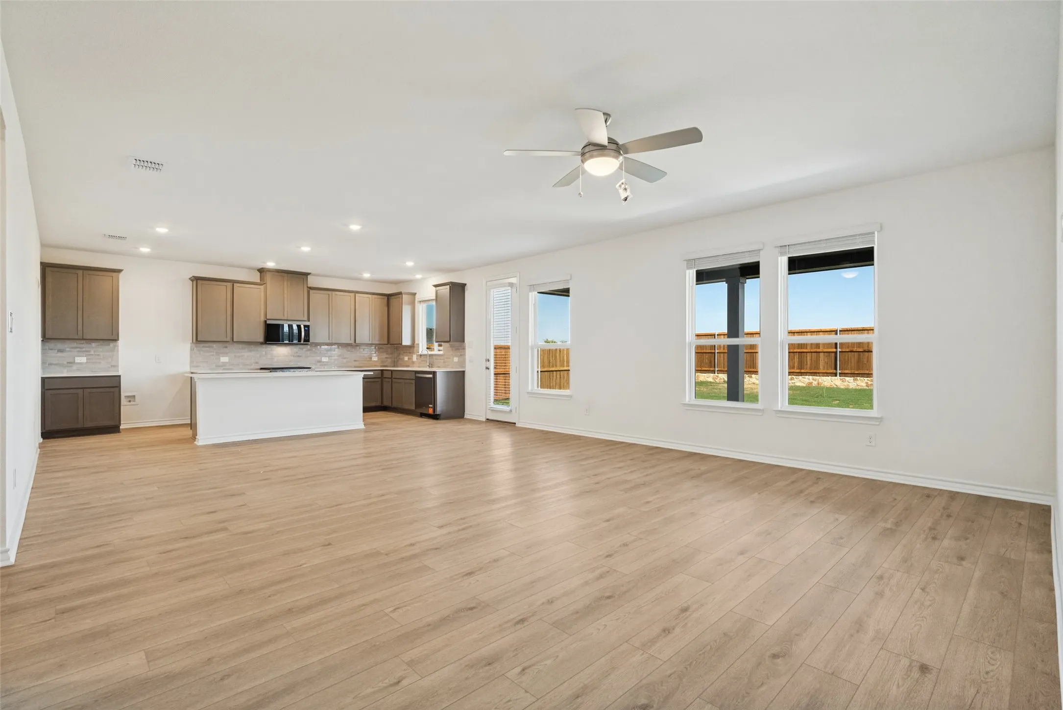 Single Family Residence For Sale in Parker County , 104 Cayenne Road, Aledo, Texas 76008, 4 Bedroom, 2 Bathroom, 2 Garage spaces, 2,355 Sqft, built in 2026, mls#21296683, Real Estate Agent in Aledo, Homes For Sale in Parker county, Homes For Sale in Aledo, Realtor in Aledo Texas, Real Estate Brokerage Independent Realty Texas, Luminita Cordes Realtor