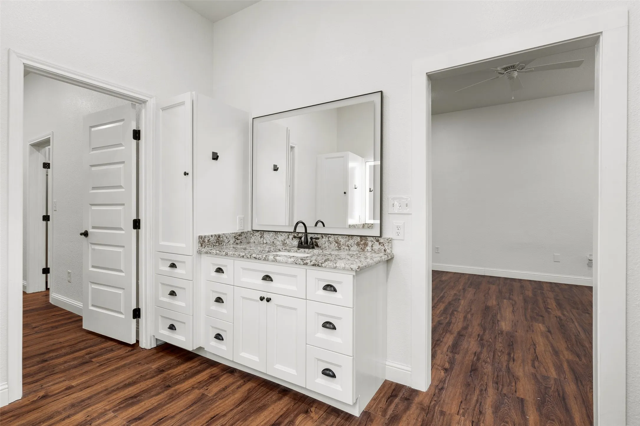 Single Family Residence For Sale in Johnson County , 1754 Riverview Drive, Cleburne, Texas 76033, 4 Bedroom, 3 Bathroom, 2 Garage spaces, 3,178 Sqft, built in 2023, mls#21295617, Real Estate Agent in Cleburne, Homes For Sale in Johnson county, Homes For Sale in Cleburne, Realtor in Cleburne Texas, Real Estate Brokerage Independent Realty Texas, Luminita Cordes Realtor