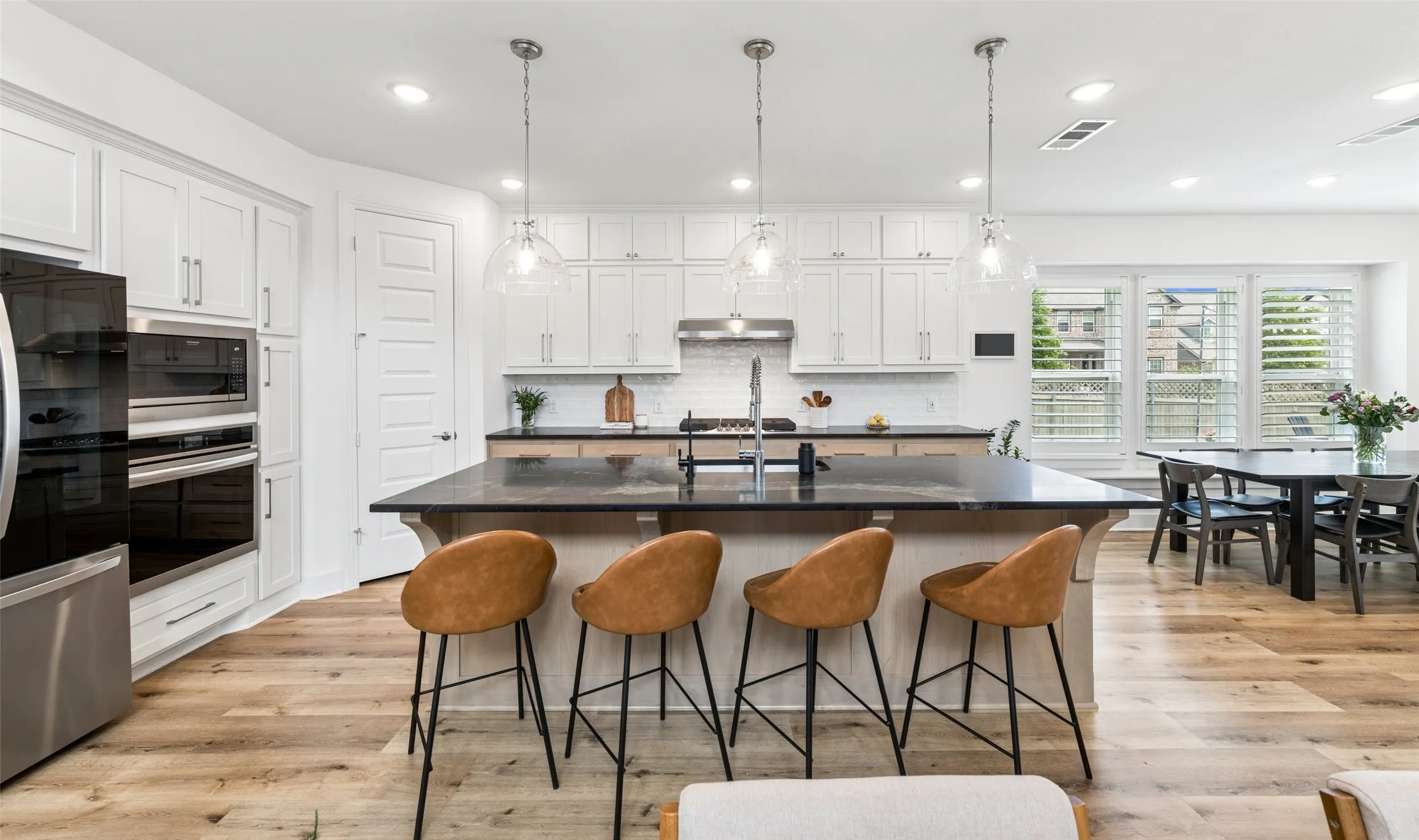 Single Family Residence For Sale in Denton County , 2301 Jack Rabbit Way, Northlake, Texas 76247, 4 Bedroom, 3 Bathroom, 2 Garage spaces, 2,454 Sqft, built in 2022, mls#21275648, Real Estate Agent in Northlake, Homes For Sale in Denton county, Homes For Sale in Northlake, Realtor in Northlake Texas, Real Estate Brokerage Independent Realty Texas, Luminita Cordes Realtor