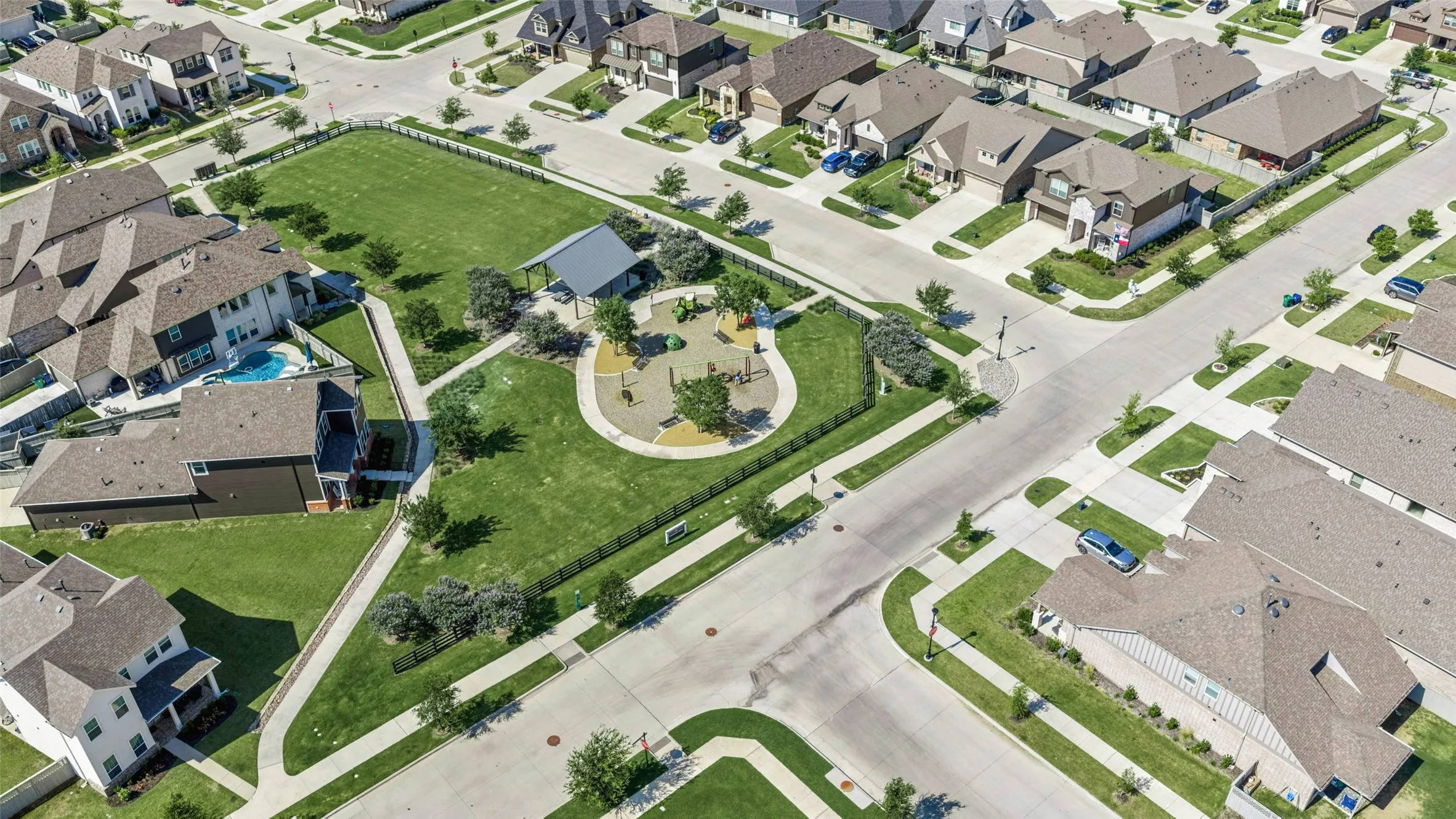 Single Family Residence For Sale in Denton County , 2301 Jack Rabbit Way, Northlake, Texas 76247, 4 Bedroom, 3 Bathroom, 2 Garage spaces, 2,454 Sqft, built in 2022, mls#21275648, Real Estate Agent in Northlake, Homes For Sale in Denton county, Homes For Sale in Northlake, Realtor in Northlake Texas, Real Estate Brokerage Independent Realty Texas, Luminita Cordes Realtor