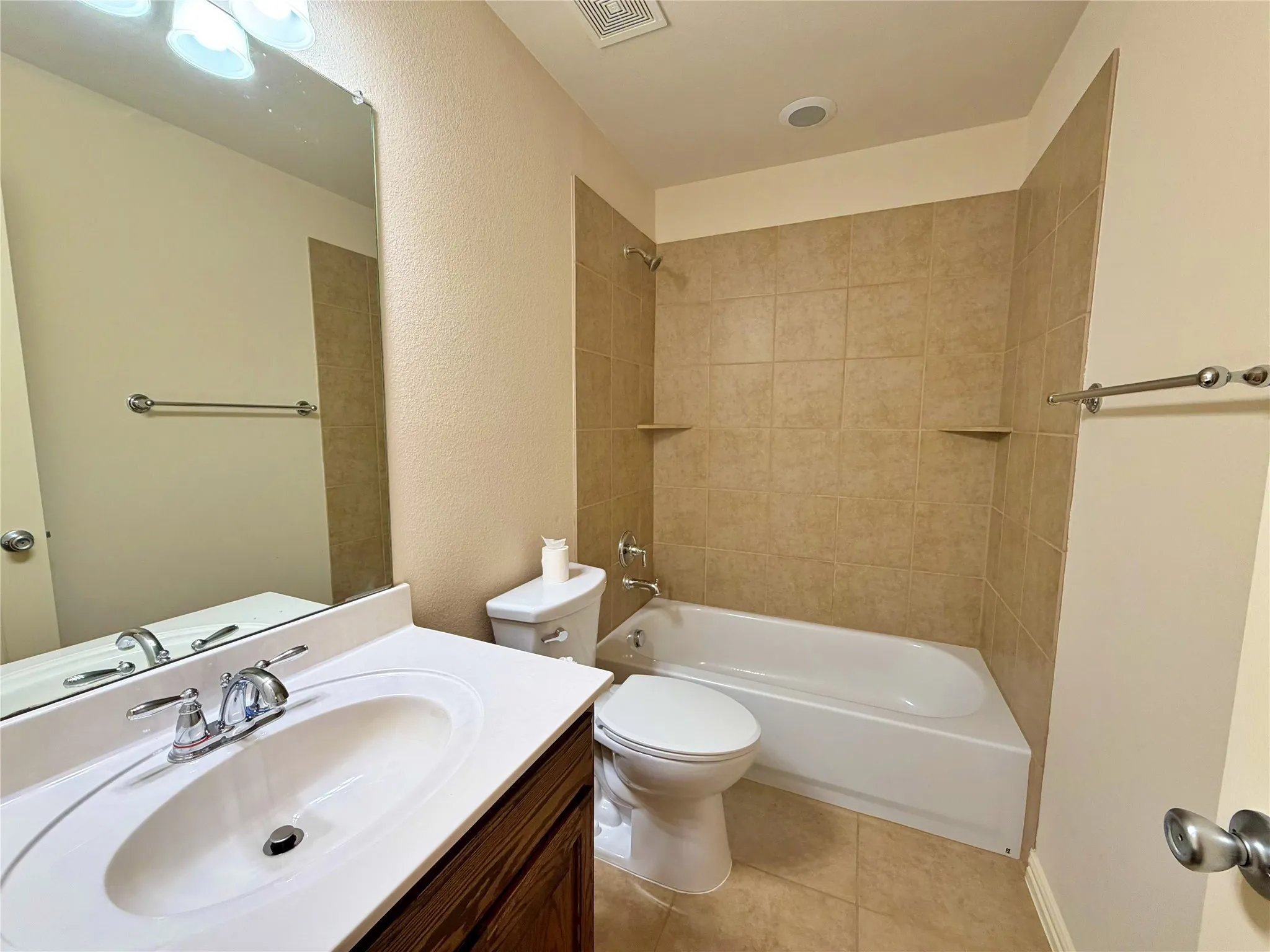 Single Family Residence For Rent in Dallas County , 7105 Handen Drive, Rowlett, Texas 75089, 4 Bedrooms, 3 Bathrooms, 2 Garage spaces, 2,680 Sqft, built in 2010, Price $2,500, mls#21295451, Real Estate Agent in Rowlett, Homes For Rent in Dallas county, Homes For Rent in Rowlett, Realtor in Rowlett Texas, Real Estate Brokerage Independent Realty Texas, Luminita Cordes Realtor