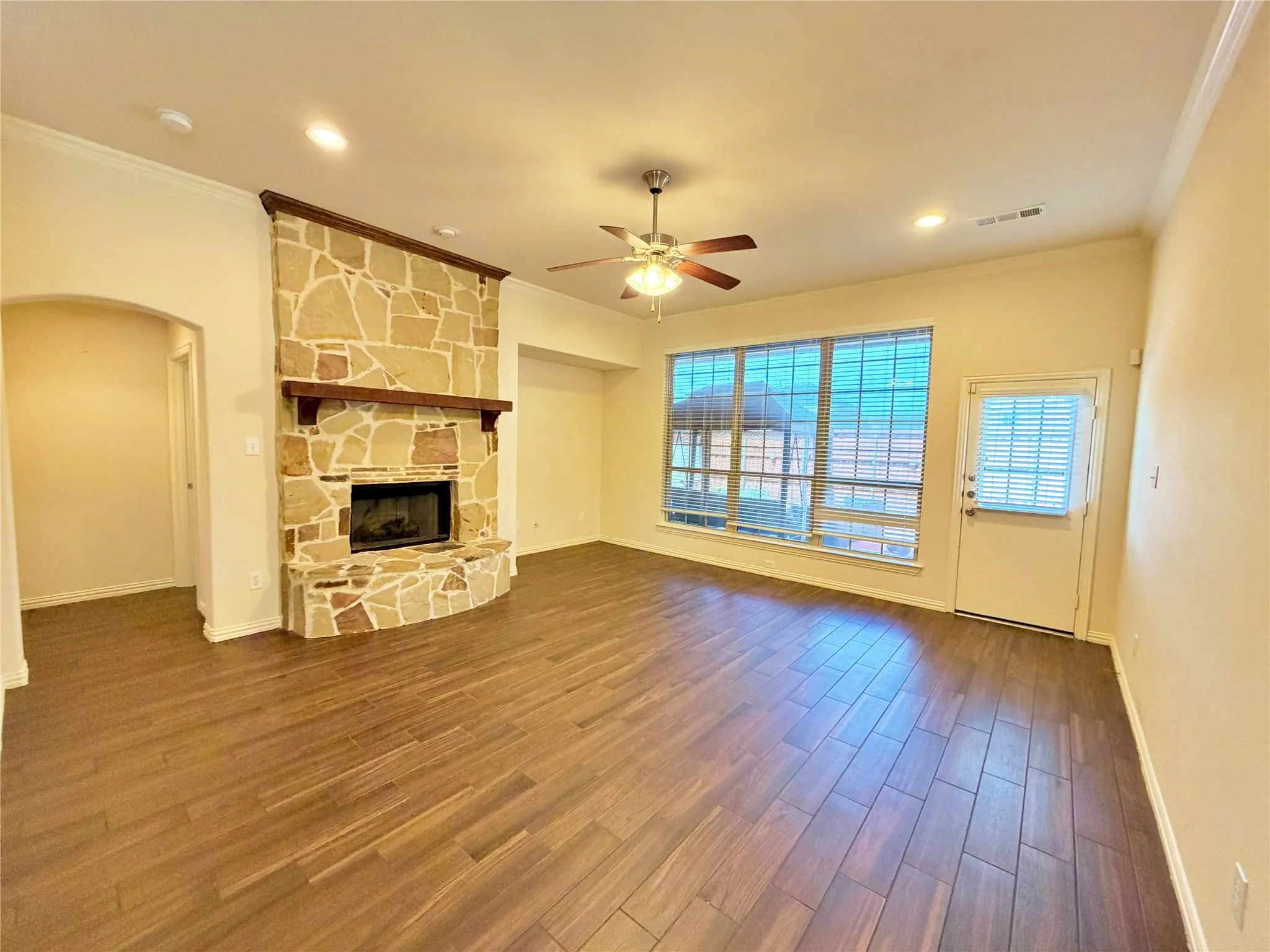 Single Family Residence For Rent in Dallas County , 7105 Handen Drive, Rowlett, Texas 75089, 4 Bedrooms, 3 Bathrooms, 2 Garage spaces, 2,680 Sqft, built in 2010, Price $2,500, mls#21295451, Real Estate Agent in Rowlett, Homes For Rent in Dallas county, Homes For Rent in Rowlett, Realtor in Rowlett Texas, Real Estate Brokerage Independent Realty Texas, Luminita Cordes Realtor