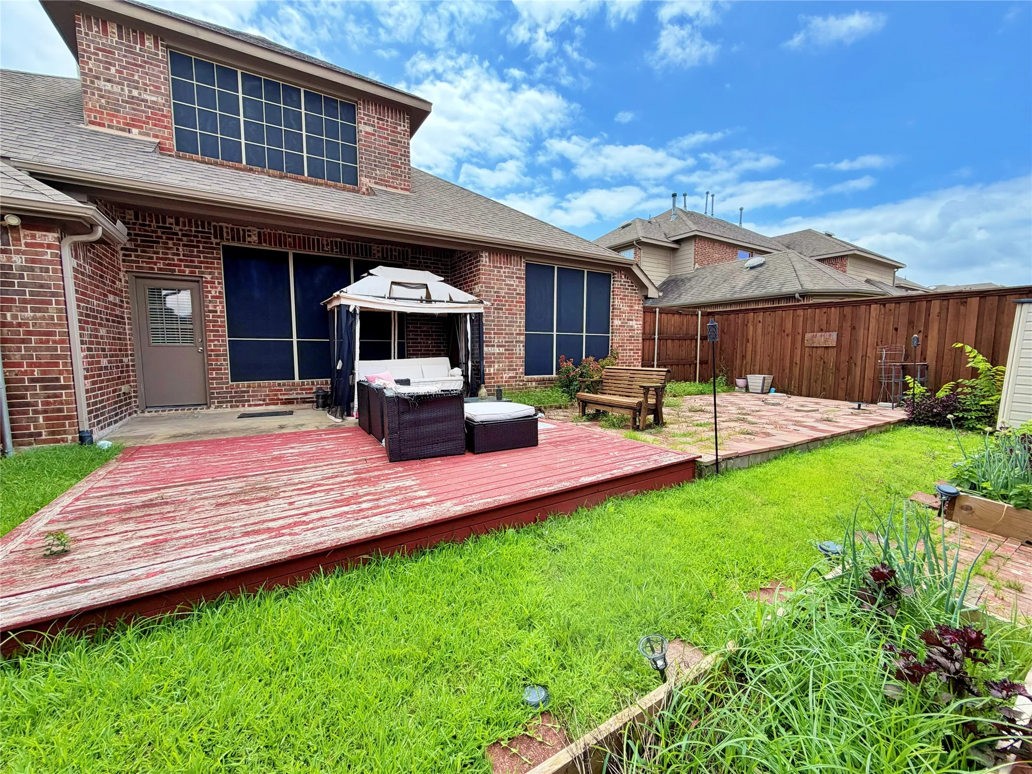Single Family Residence For Rent in Dallas County , 7105 Handen Drive, Rowlett, Texas 75089, 4 Bedrooms, 3 Bathrooms, 2 Garage spaces, 2,680 Sqft, built in 2010, Price $2,500, mls#21295451, Real Estate Agent in Rowlett, Homes For Rent in Dallas county, Homes For Rent in Rowlett, Realtor in Rowlett Texas, Real Estate Brokerage Independent Realty Texas, Luminita Cordes Realtor