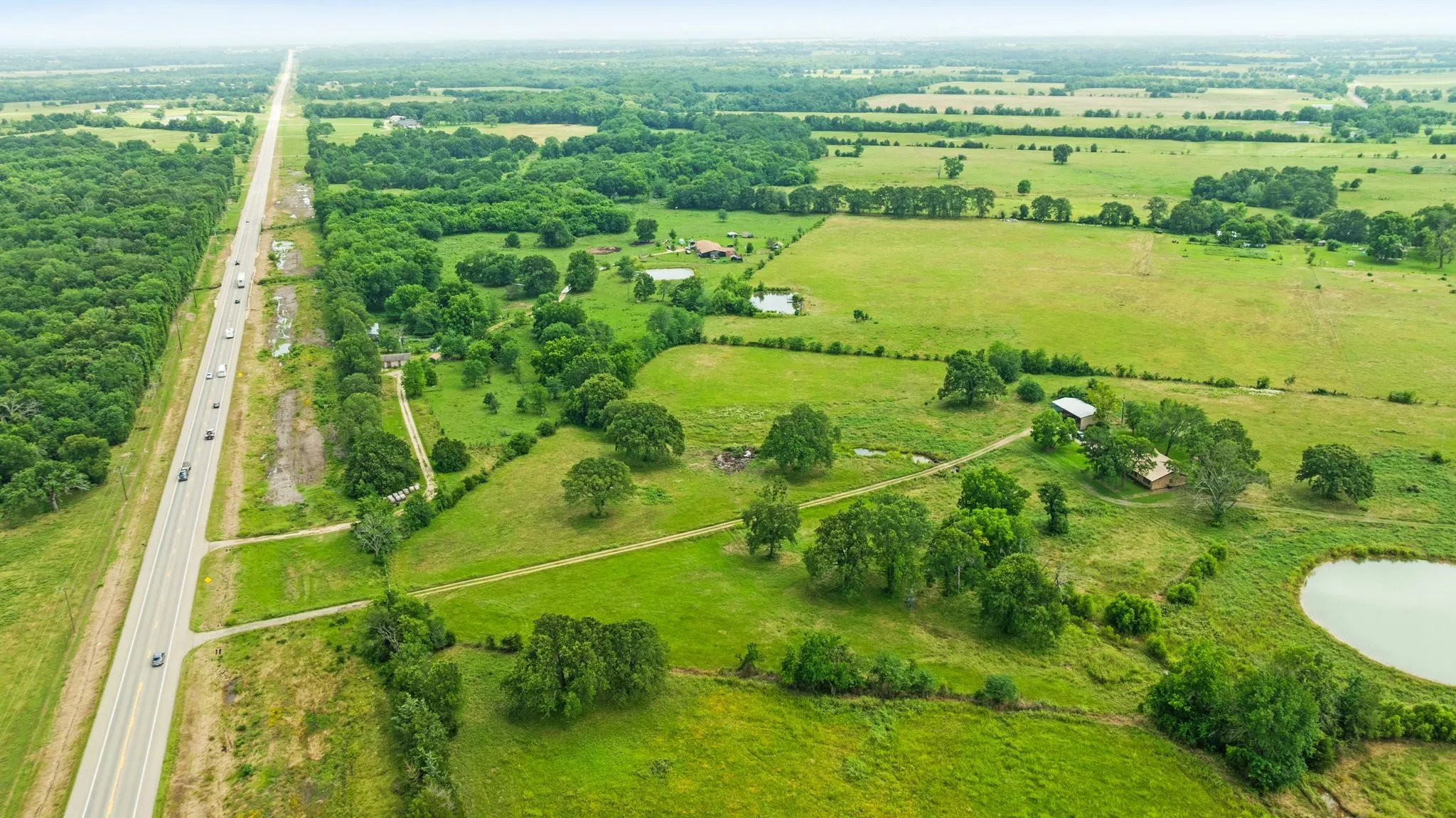 Single Family Residence For Sale in Lamar County , 7484 Highway 271 S, Pattonville, Texas 75468, 4 Bedroom, 3 Bathroom, 2 Garage spaces, 2,306 Sqft, built in 0, mls#21289886, Real Estate Agent in Pattonville, Homes For Sale in Lamar county, Homes For Sale in Pattonville, Realtor in Pattonville Texas, Real Estate Brokerage Independent Realty Texas, Luminita Cordes Realtor