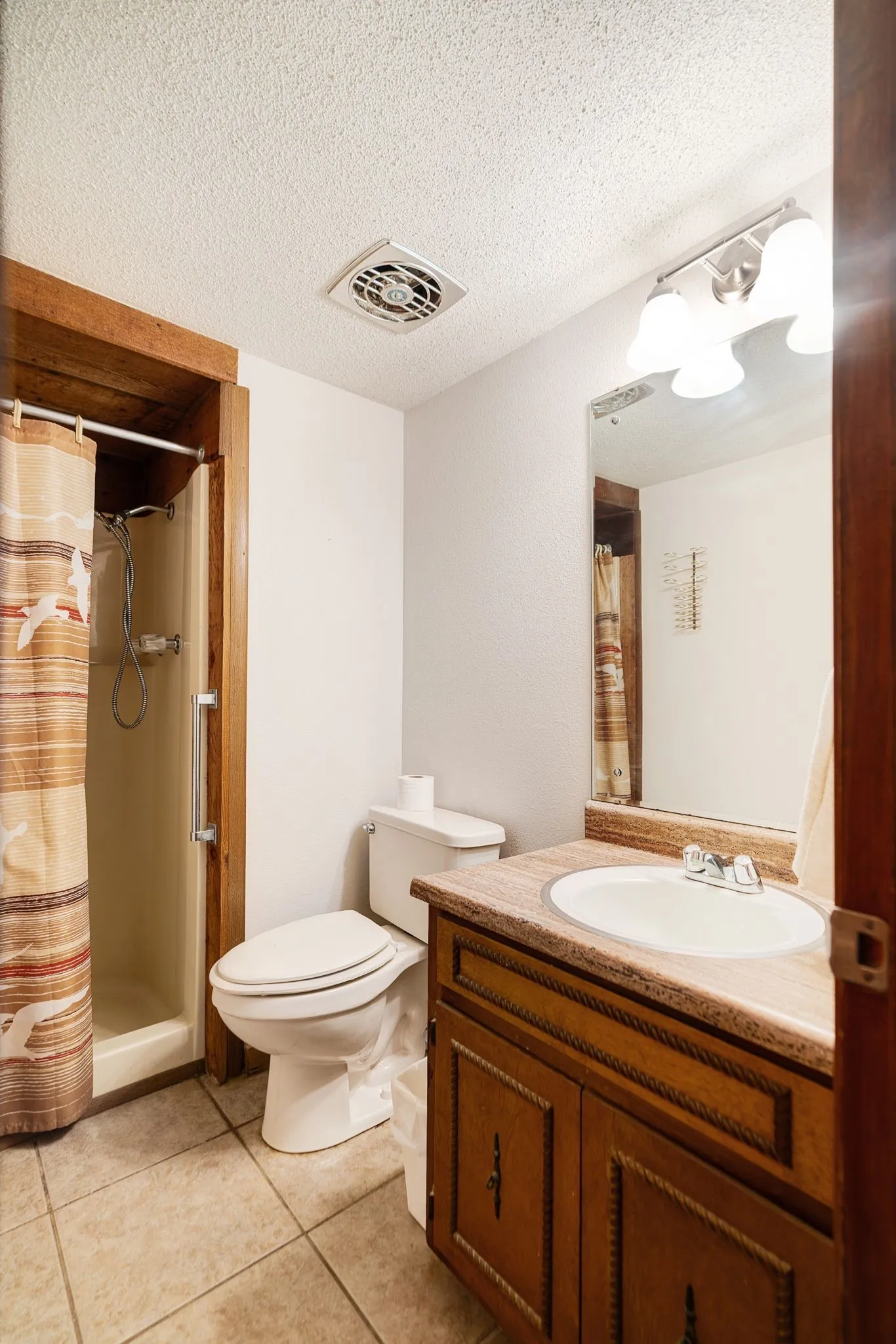 Single Family Residence For Sale in Lamar County , 7484 Highway 271 S, Pattonville, Texas 75468, 4 Bedroom, 3 Bathroom, 2 Garage spaces, 2,306 Sqft, built in 0, mls#21289886, Real Estate Agent in Pattonville, Homes For Sale in Lamar county, Homes For Sale in Pattonville, Realtor in Pattonville Texas, Real Estate Brokerage Independent Realty Texas, Luminita Cordes Realtor