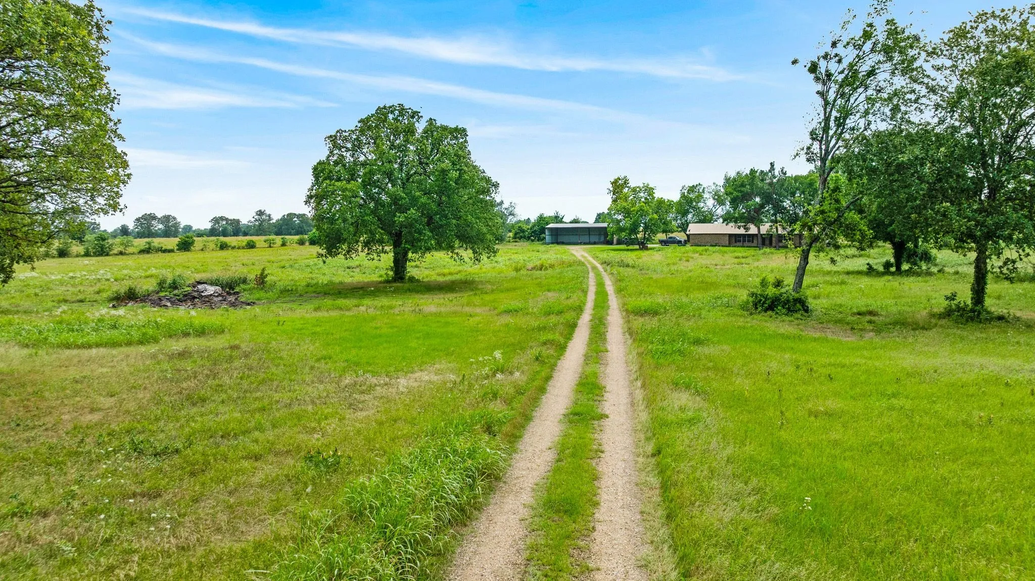 Single Family Residence For Sale in Lamar County , 7484 Highway 271 S, Pattonville, Texas 75468, 4 Bedroom, 3 Bathroom, 2 Garage spaces, 2,306 Sqft, built in 0, mls#21289886, Real Estate Agent in Pattonville, Homes For Sale in Lamar county, Homes For Sale in Pattonville, Realtor in Pattonville Texas, Real Estate Brokerage Independent Realty Texas, Luminita Cordes Realtor