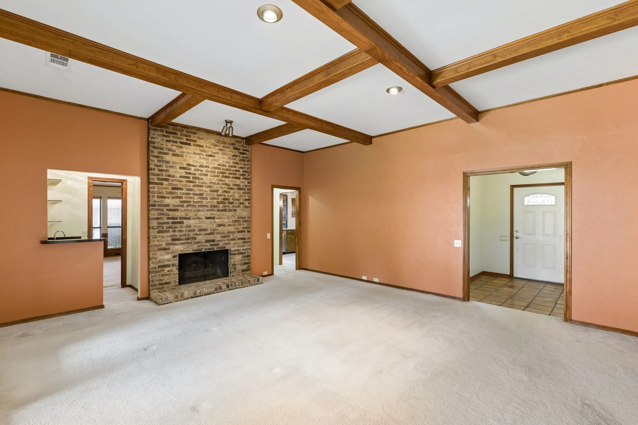 Single Family Residence For Sale in Collin County , 3704 Big Horn Trail, Plano, Texas 75075, 4 Bedrooms, 3 Bathrooms, 2 Garage spaces, 2,390 Sqft, built in 1978, Price $399,900, mls#21296956, Real Estate Agent in Plano, Homes For Sale in Collin county, Homes For Sale in Plano, Realtor in Plano Texas, Real Estate Brokerage Independent Realty Texas, Luminita Cordes Realtor
